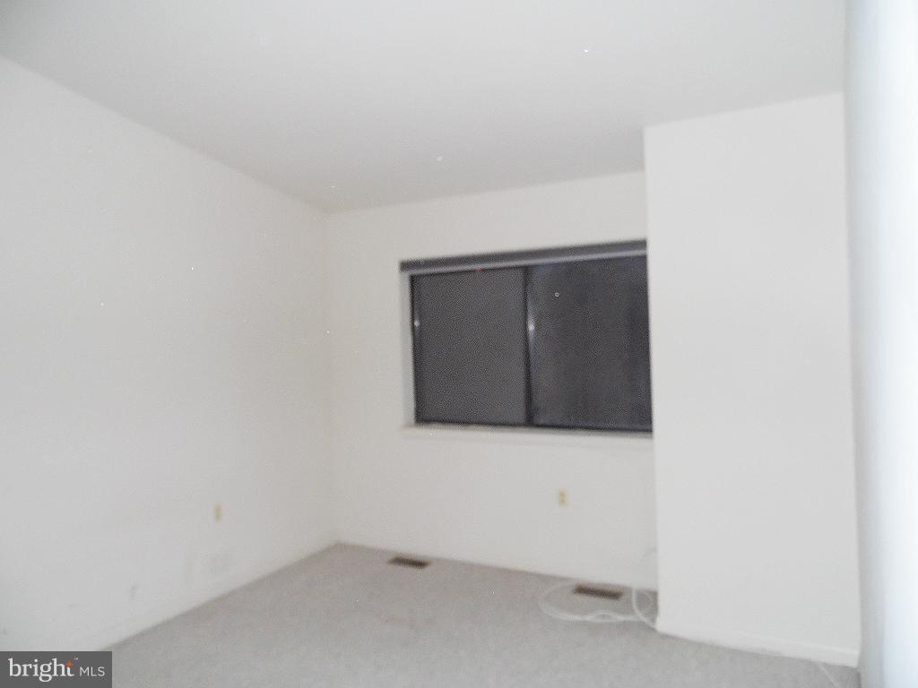 LODGE AT MCDONGH - Residential