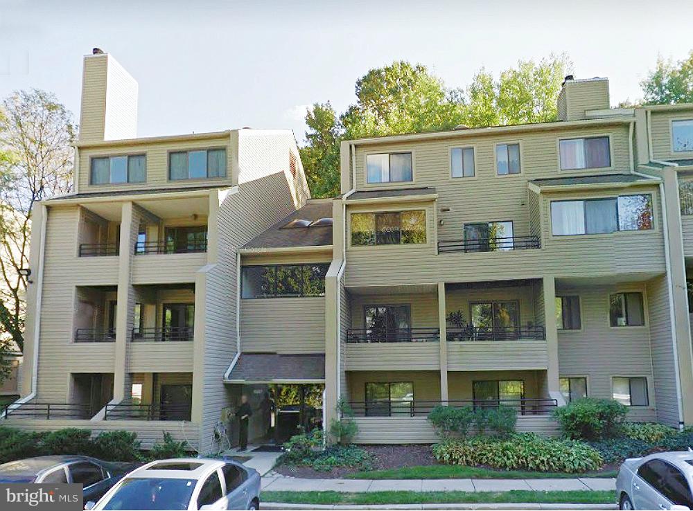 LODGE AT MCDONGH - Residential