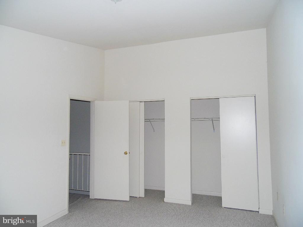 LODGE AT MCDONGH - Residential