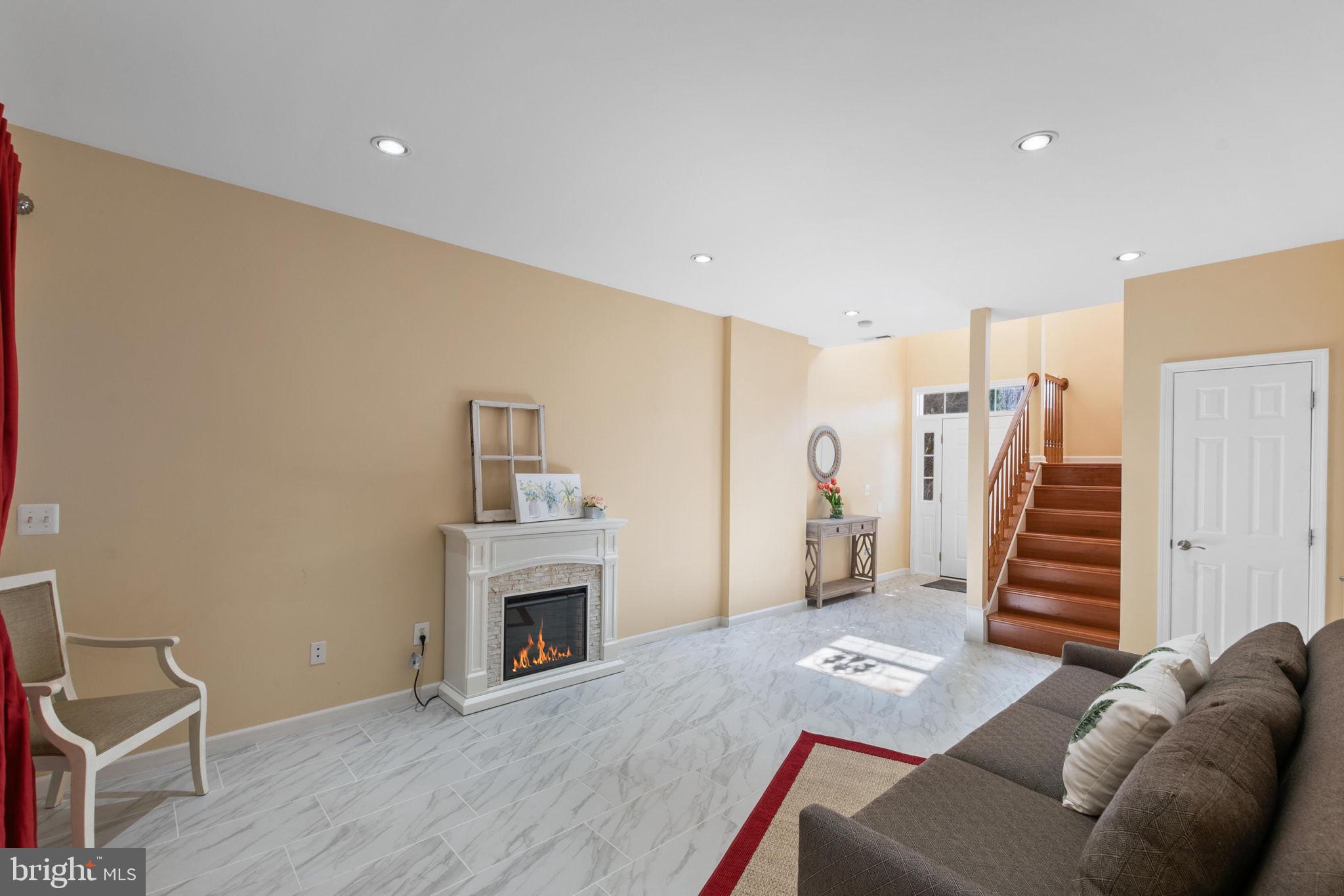 ARMISTEAD PARK - Residential