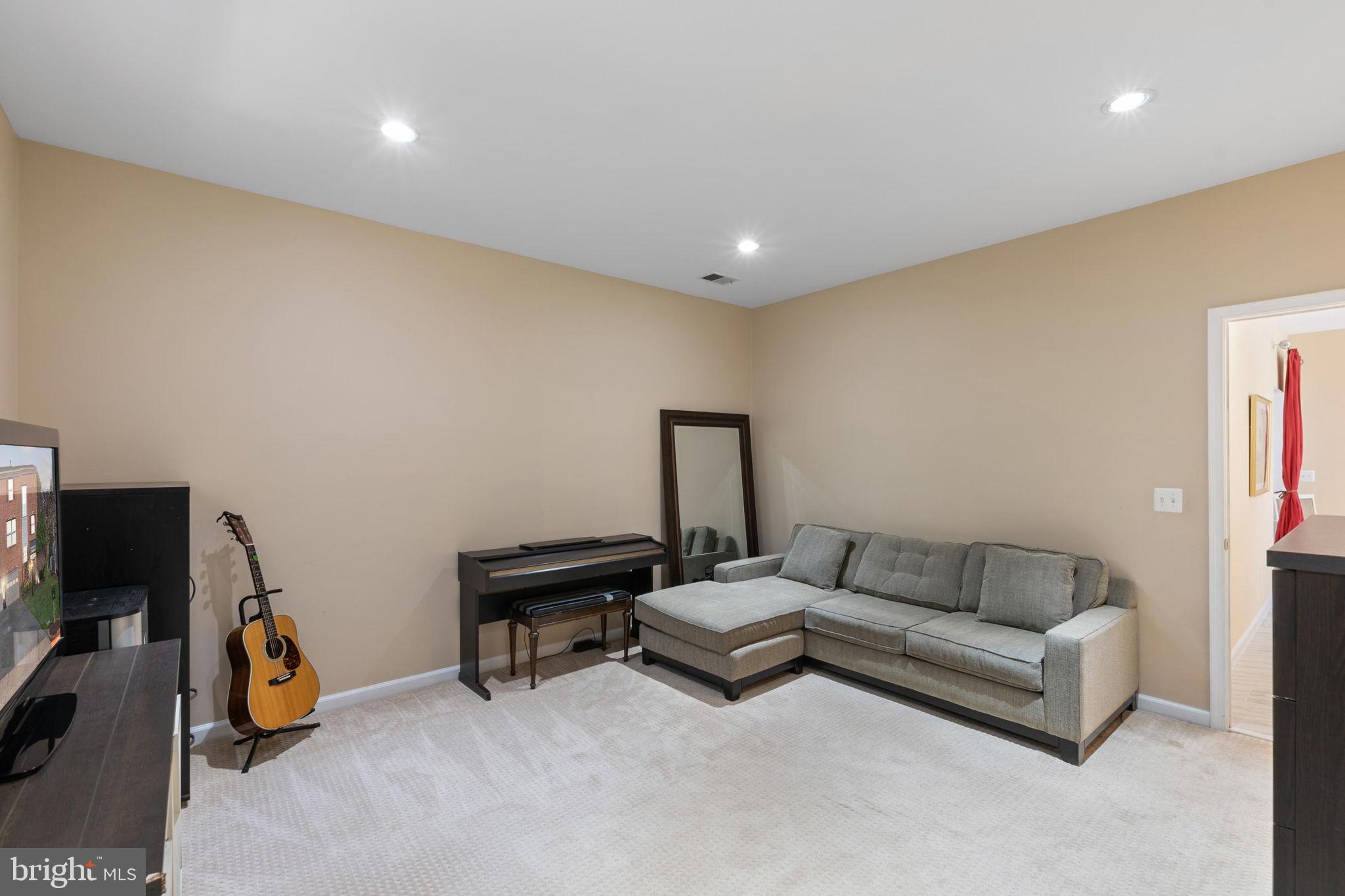 ARMISTEAD PARK - Residential