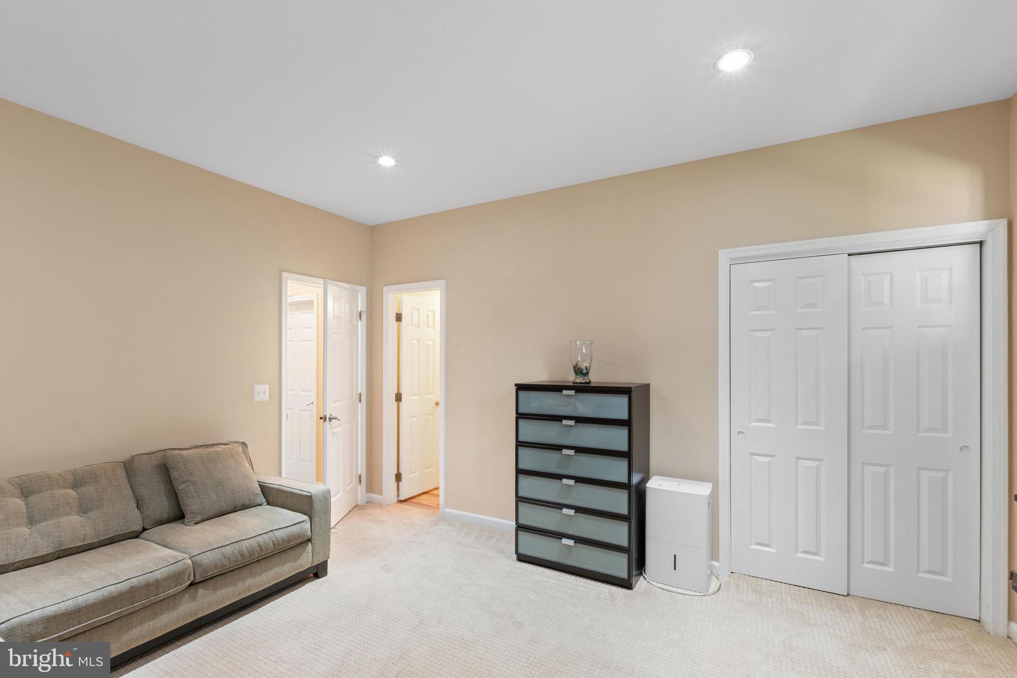 ARMISTEAD PARK - Residential