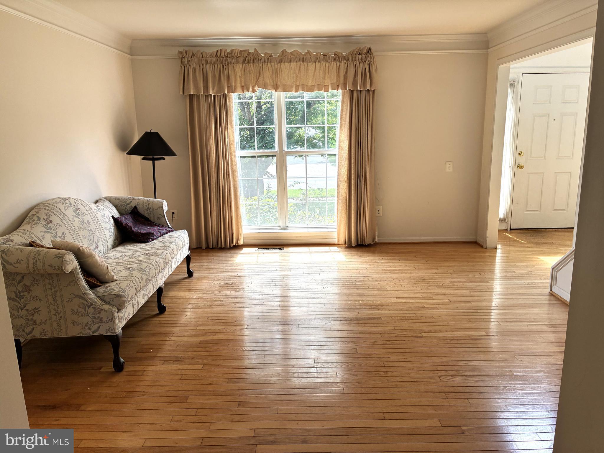 12923 CREAMERY HILL DRIVE