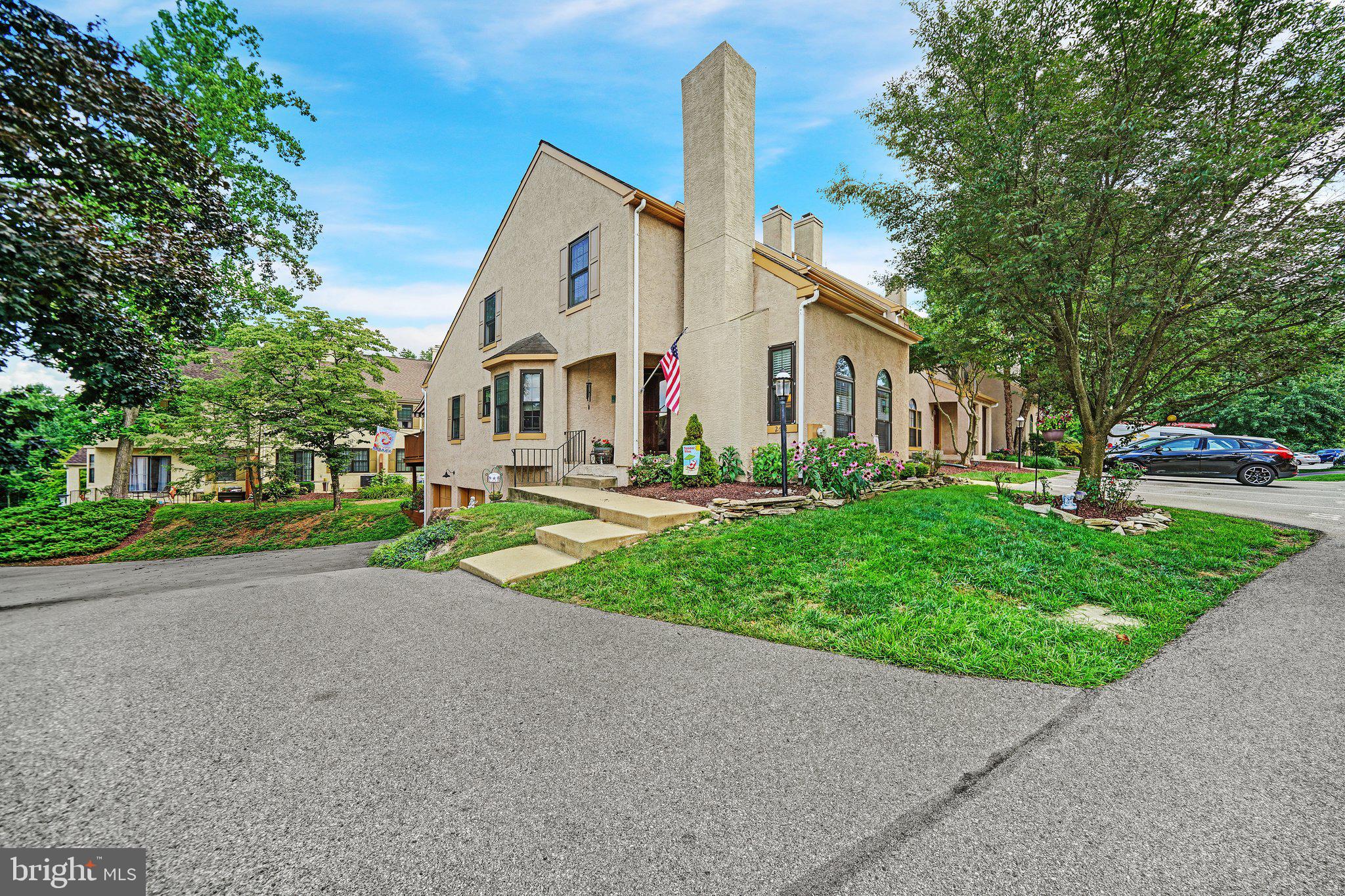 WILLISTOWN WOODS - Residential