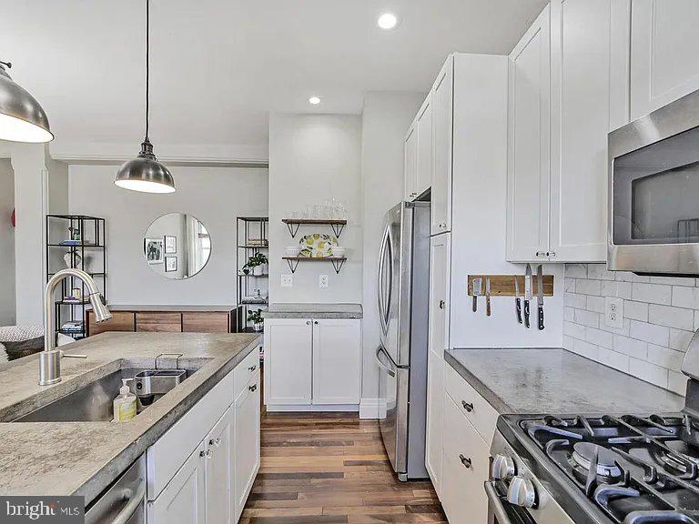 1526 17TH STREET NW 304