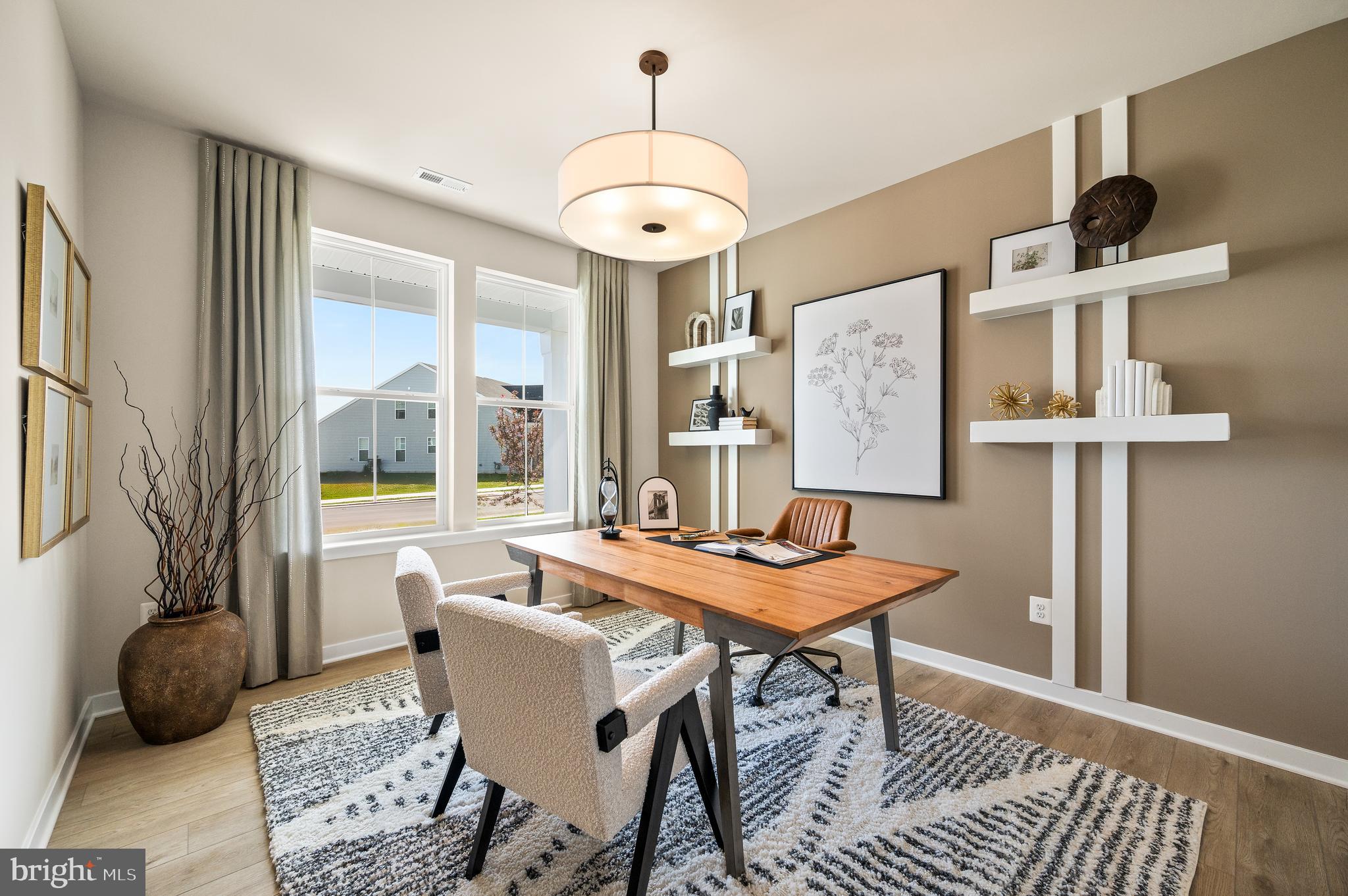 786 RESORT BOULEVARD