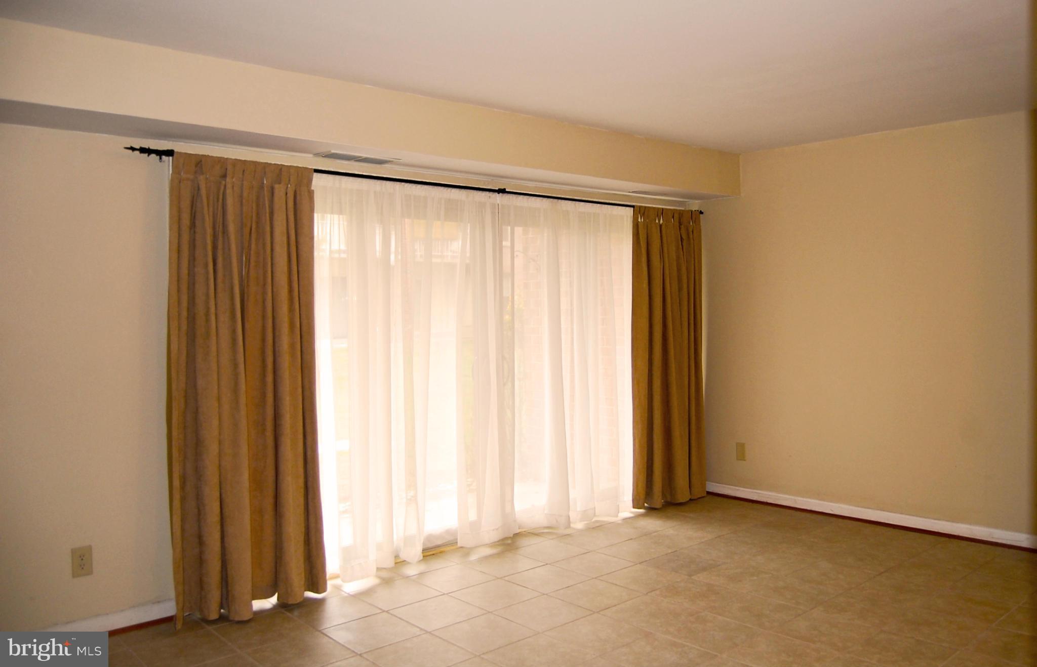 WESTCHESTER PARK - Residential Lease