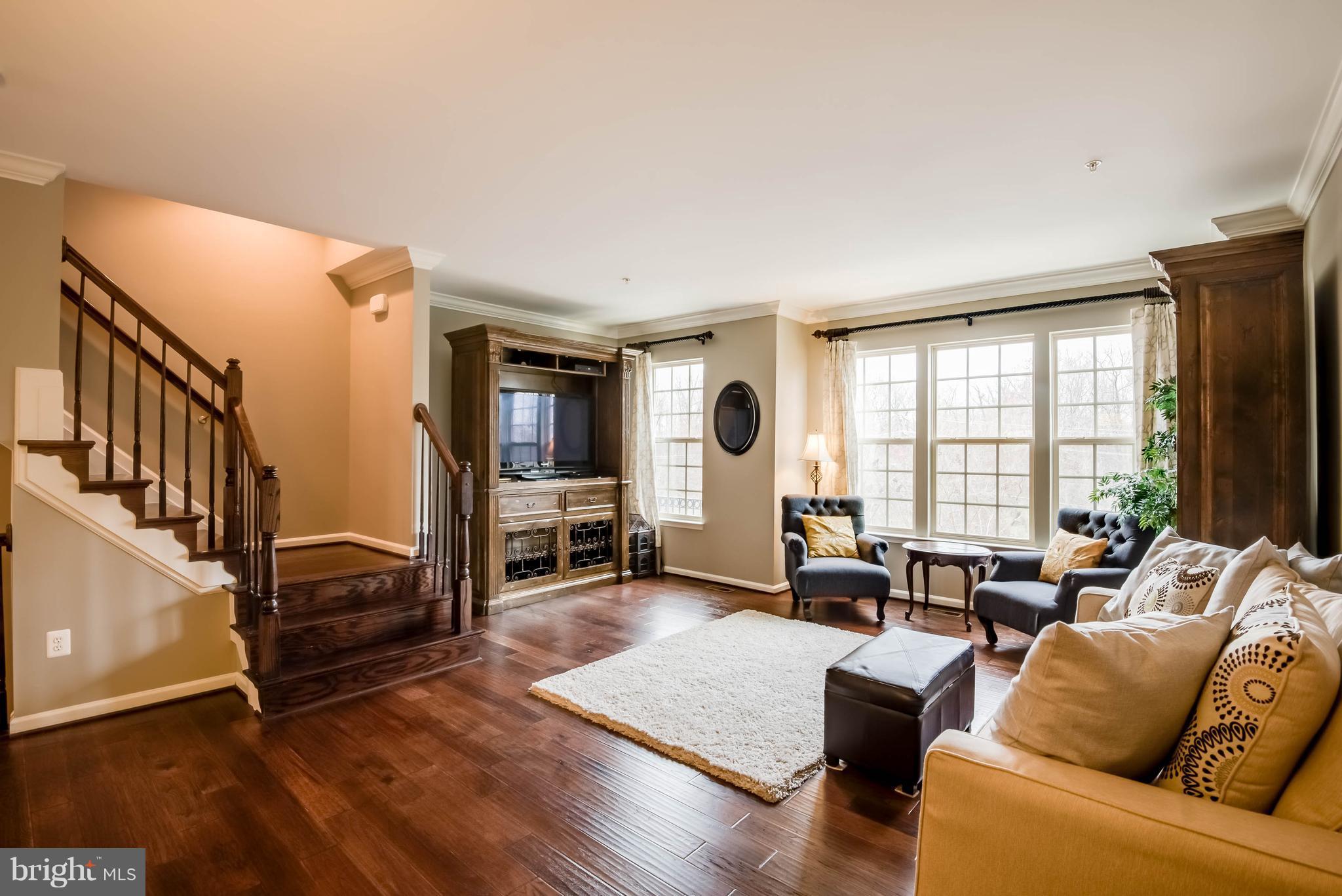 POTOMAC OVERLOOK CONDO - Residential