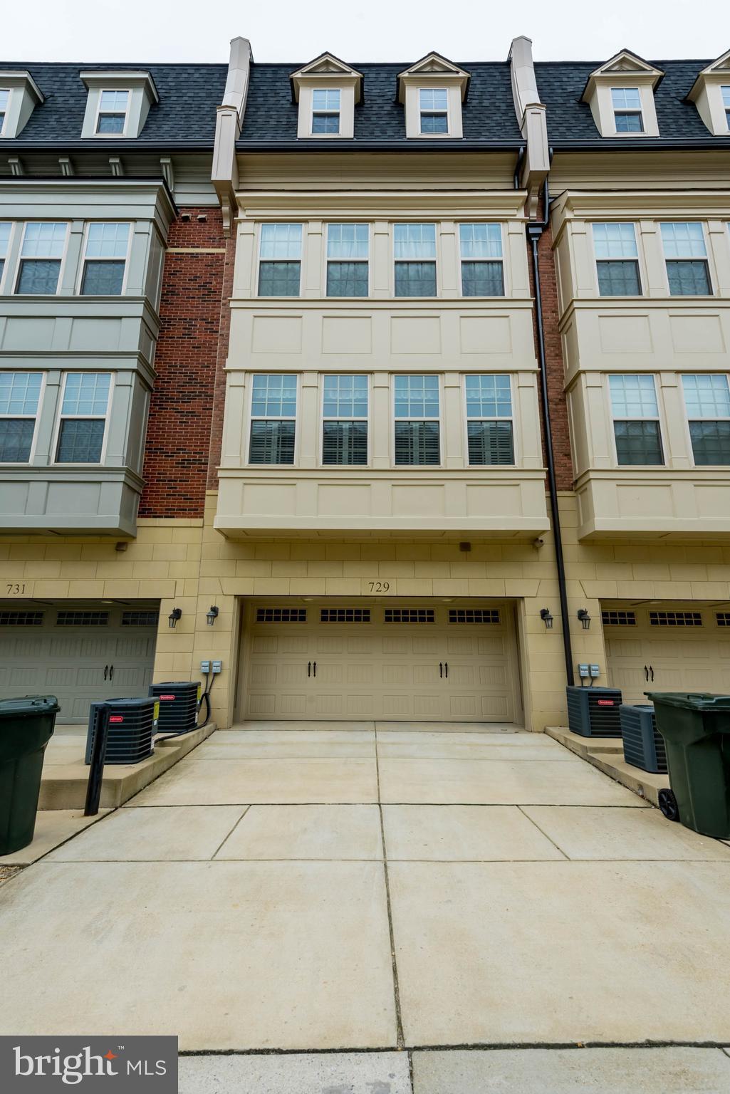 POTOMAC OVERLOOK CONDO - Residential