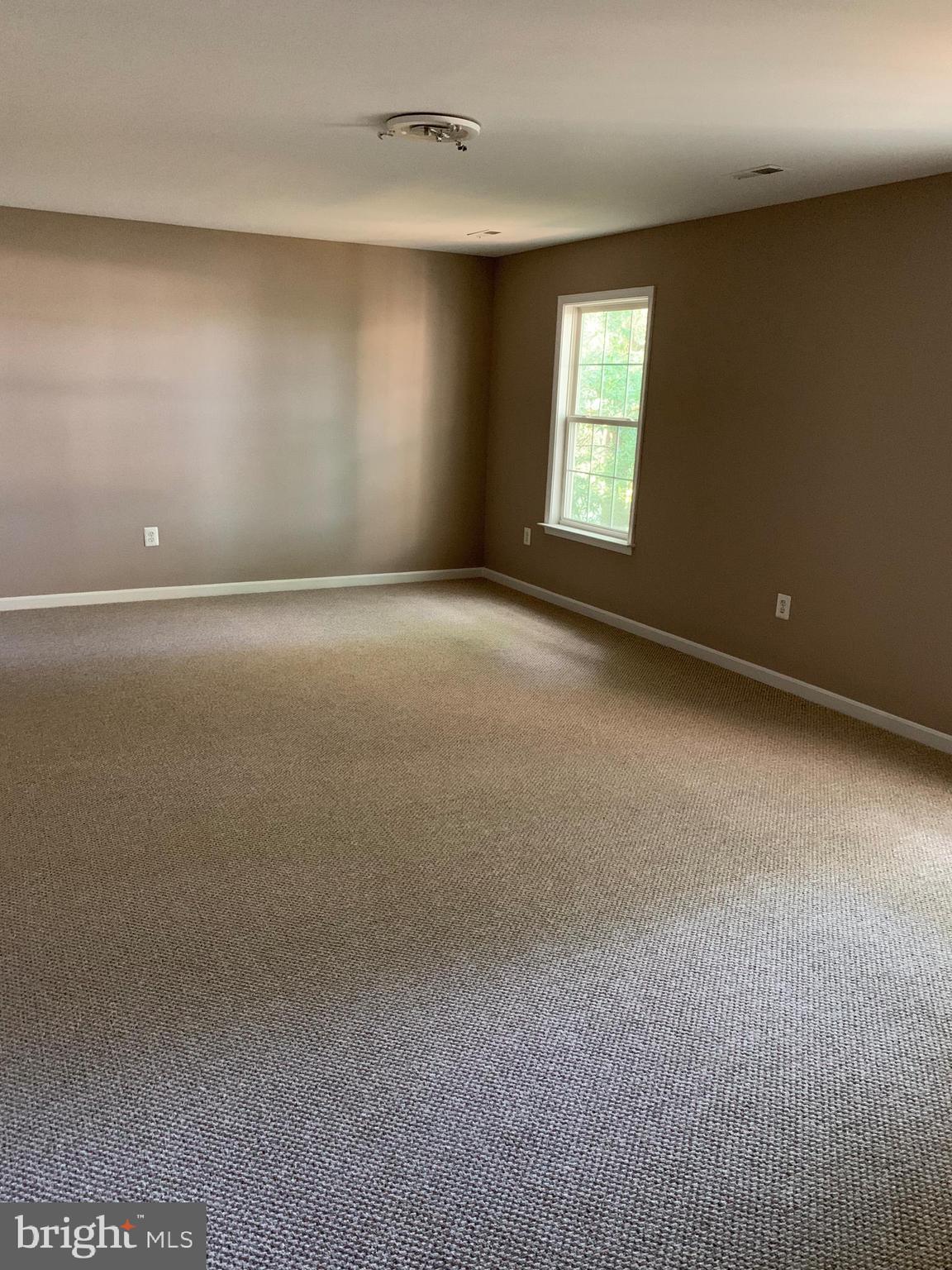 RUFFIN'S POND - Residential Lease