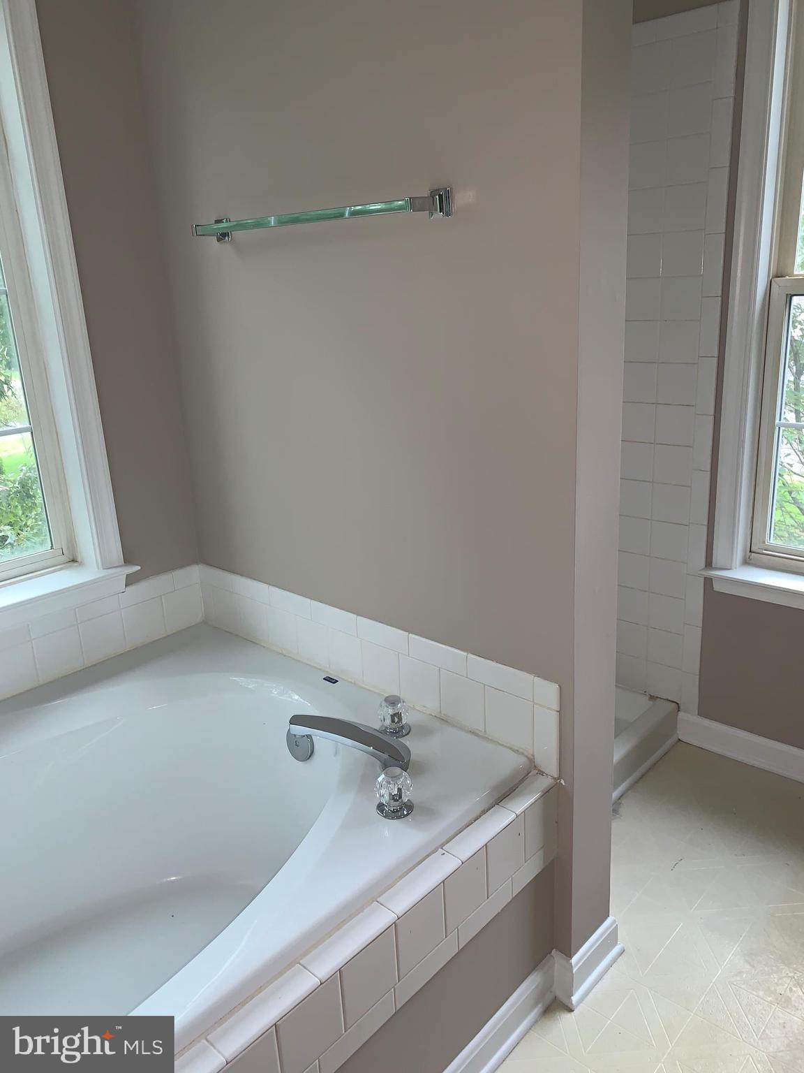 RUFFIN'S POND - Residential Lease