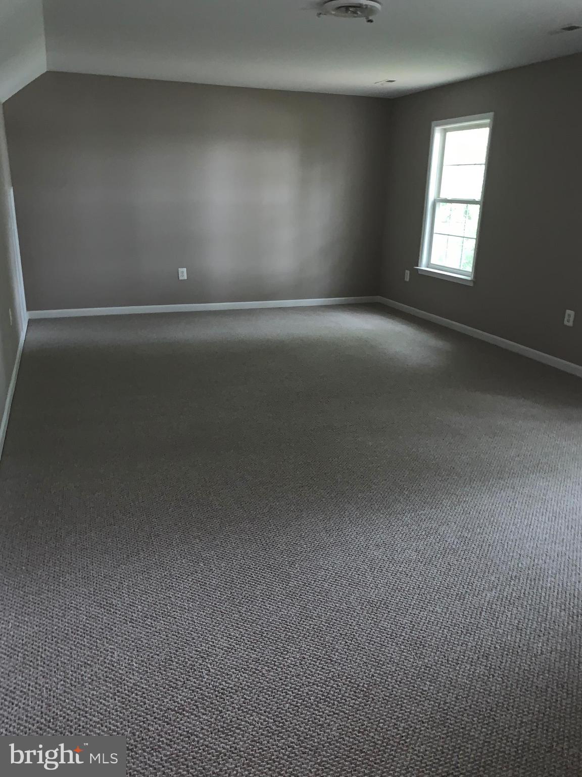 RUFFIN'S POND - Residential Lease