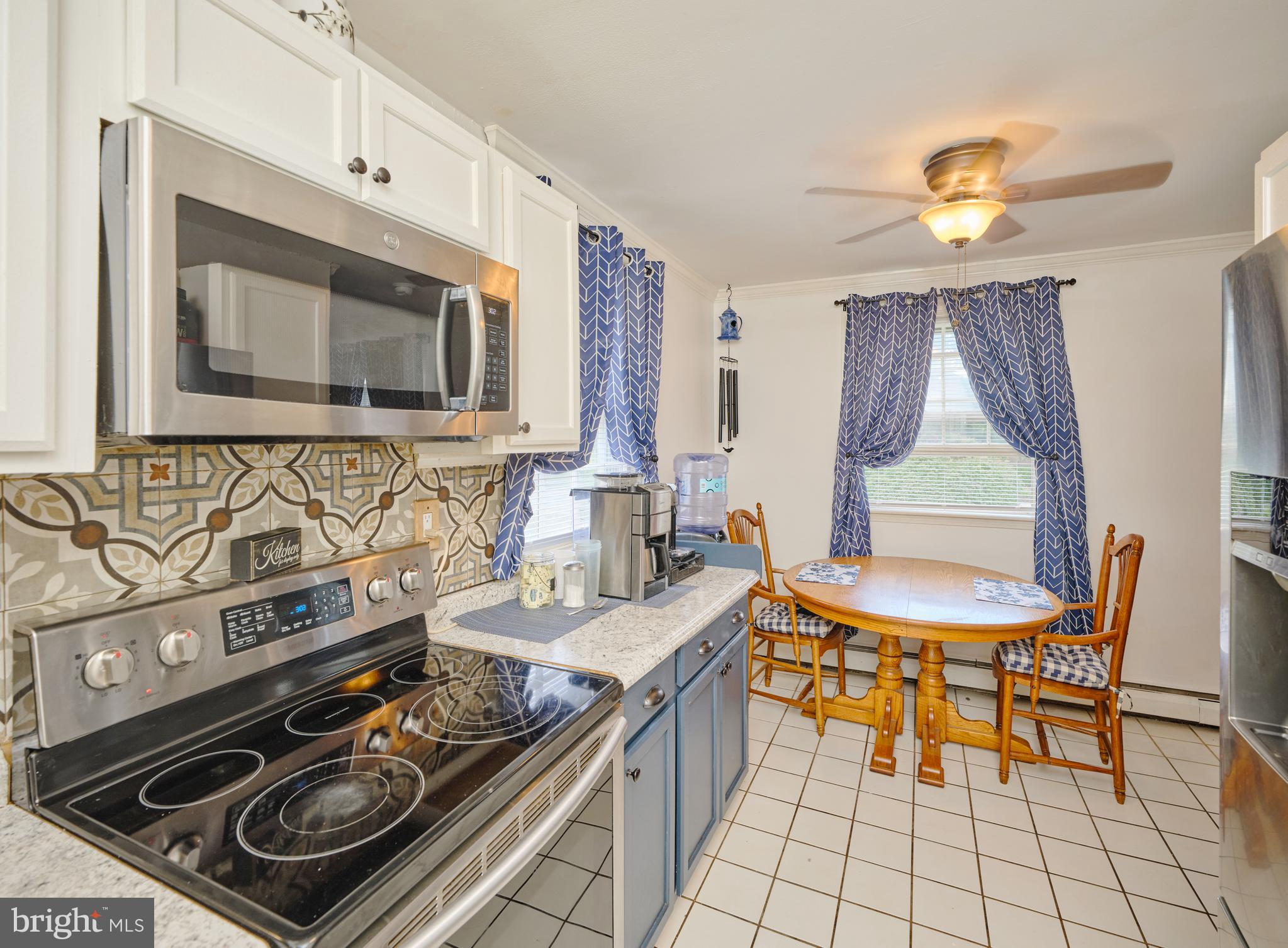 VALLEY HOUSE - Residential