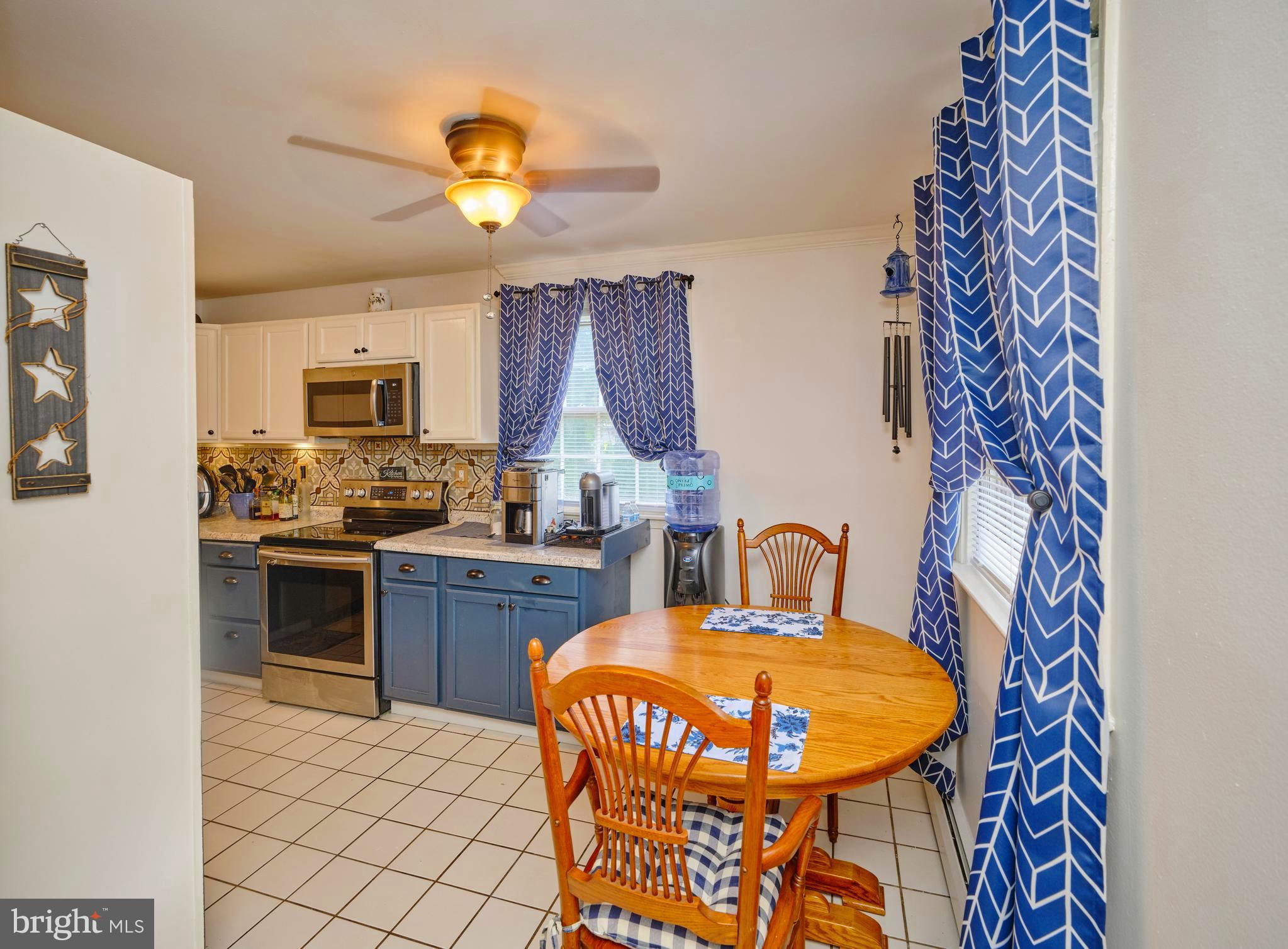 VALLEY HOUSE - Residential