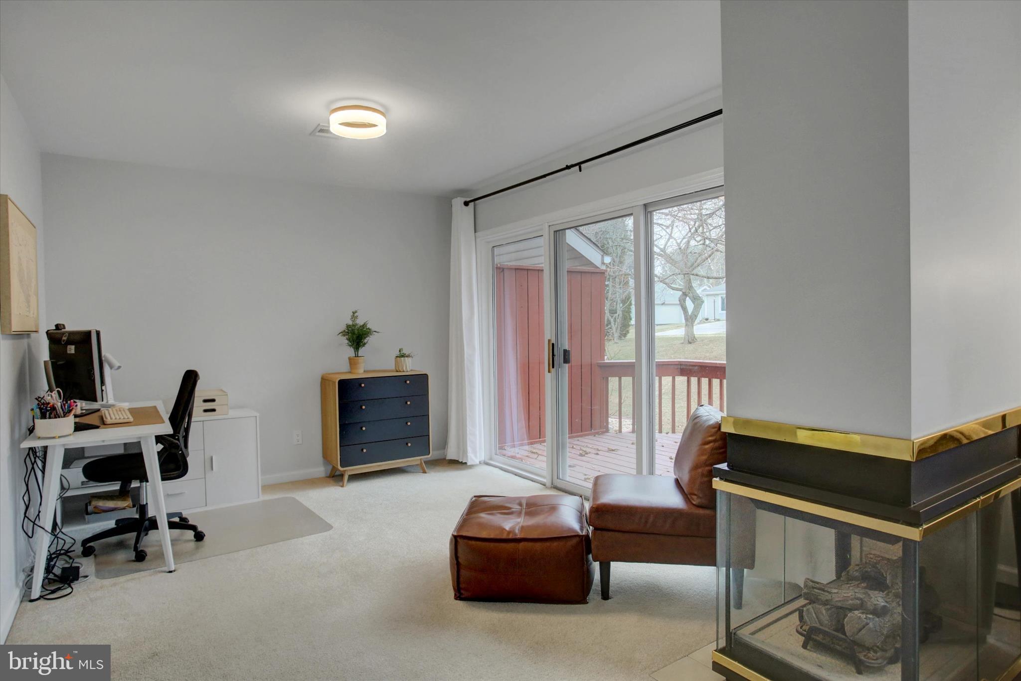 PENN NATIONAL ESTATES - Residential