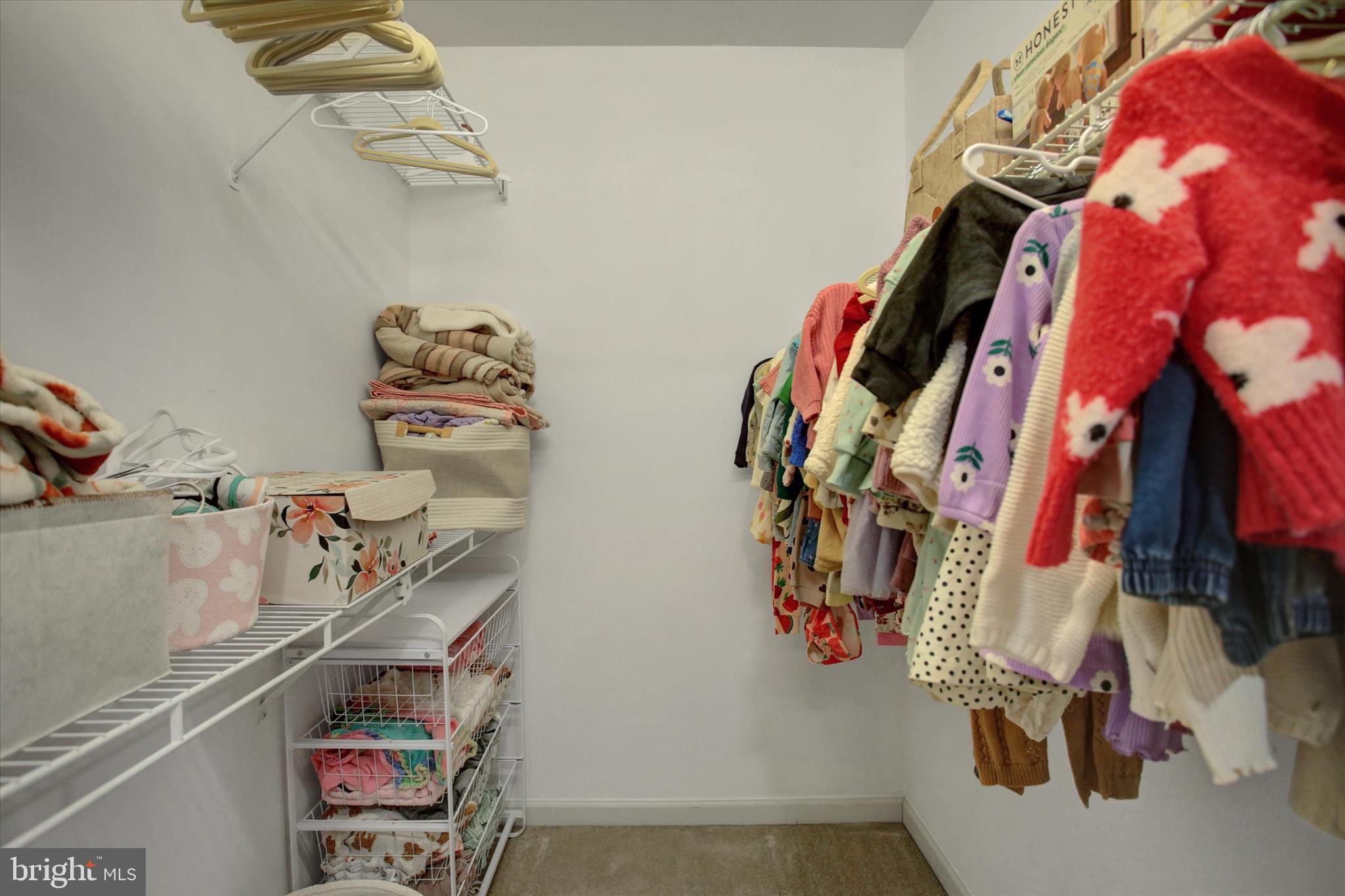 PENN NATIONAL ESTATES - Residential