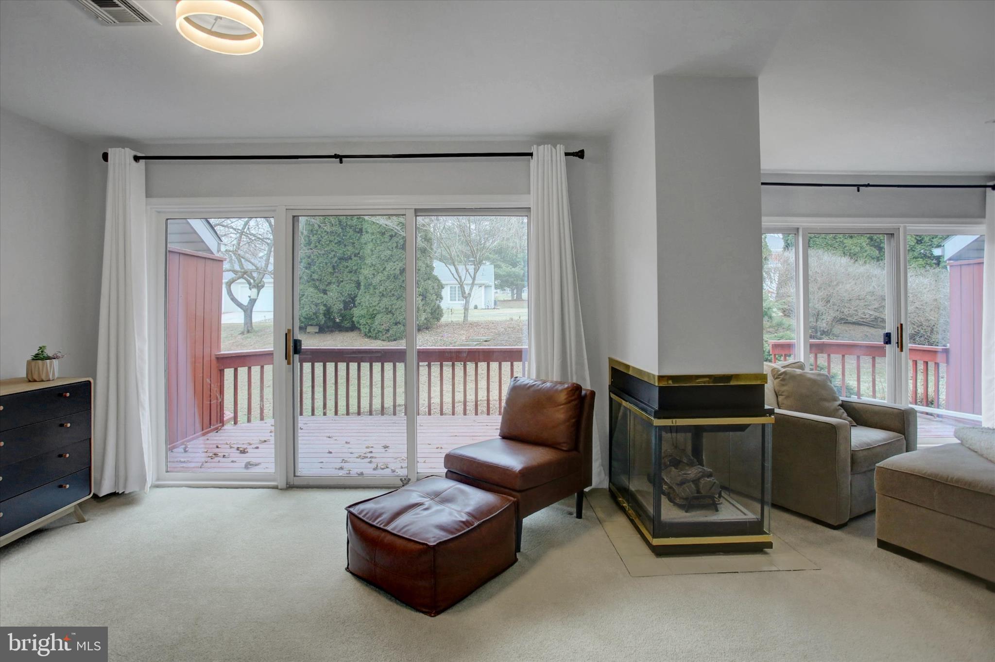 PENN NATIONAL ESTATES - Residential