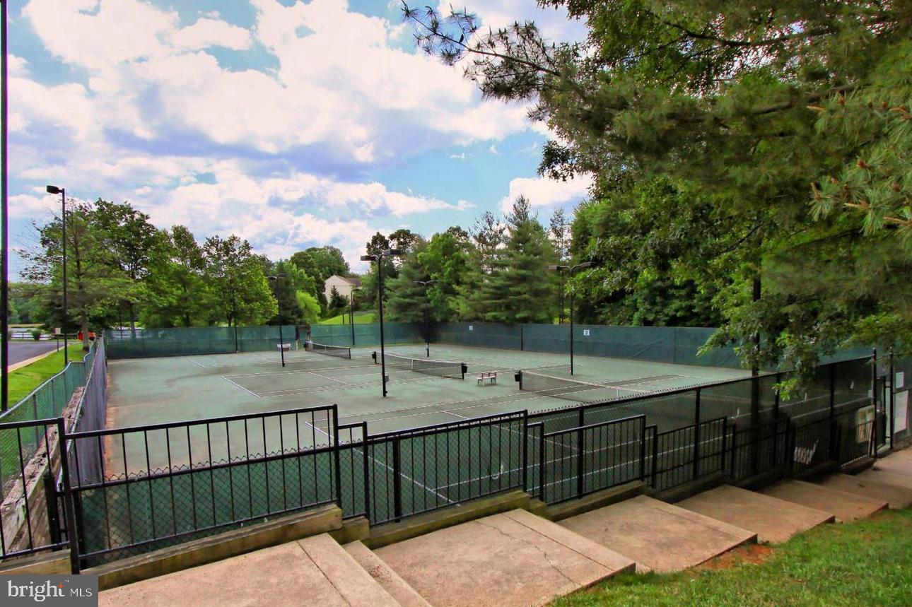 HEIGHTS AT PENDERBROOK - Residential