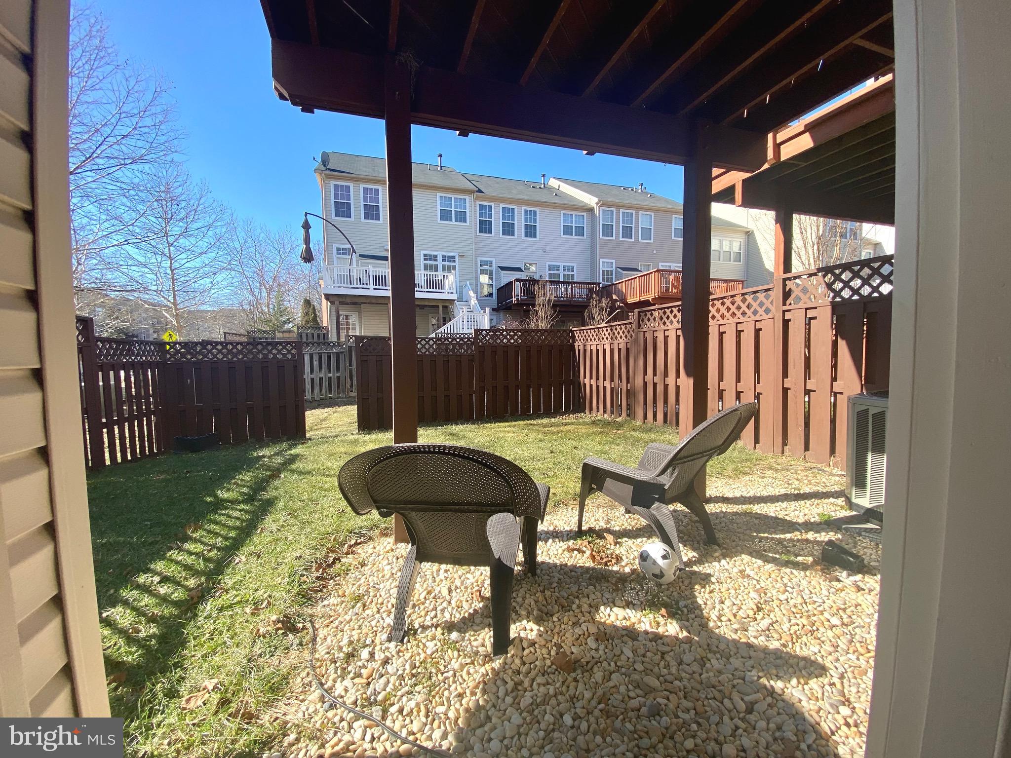 BROADLANDS SOUTH - Residential Lease