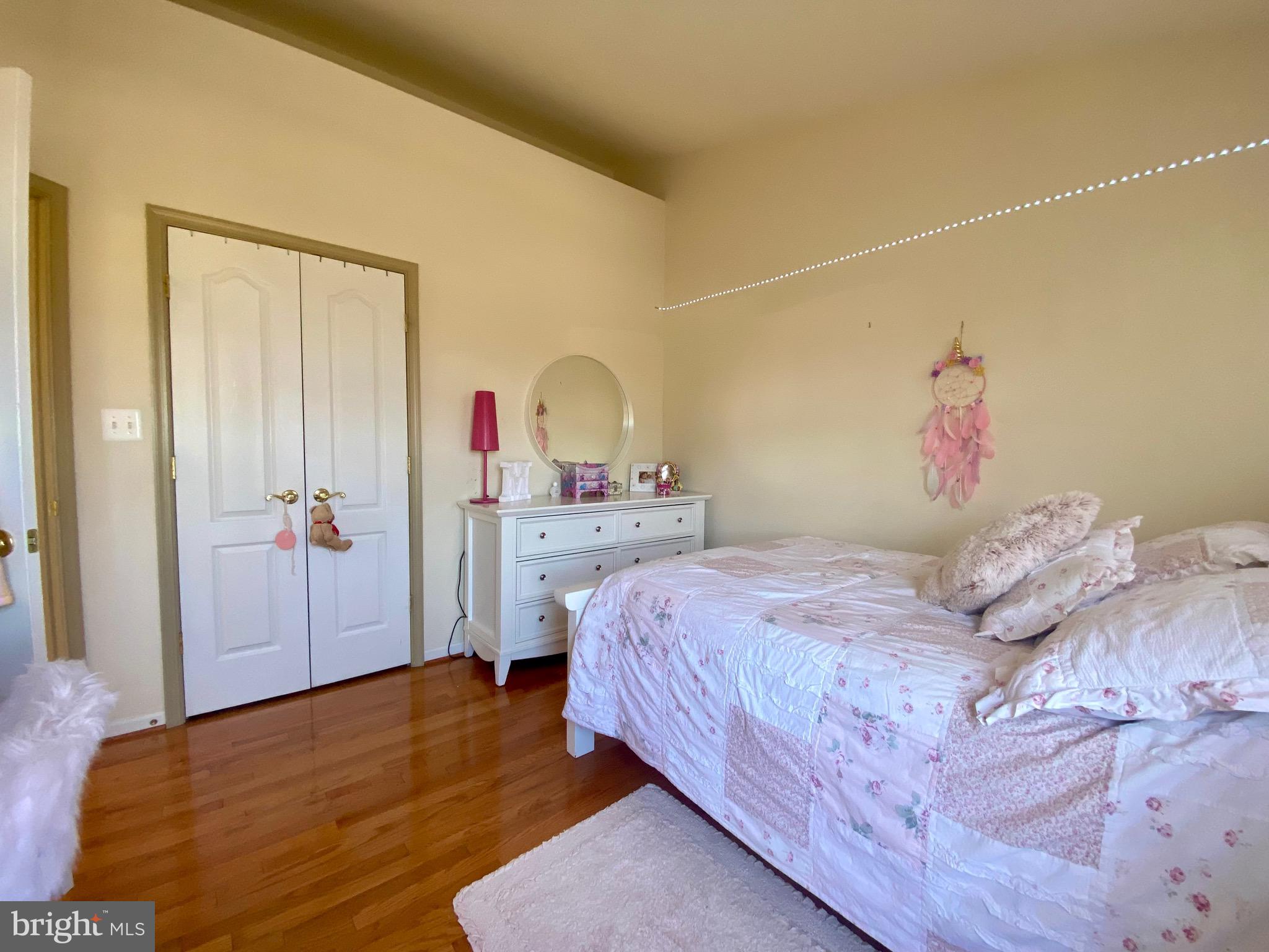 BROADLANDS SOUTH - Residential Lease