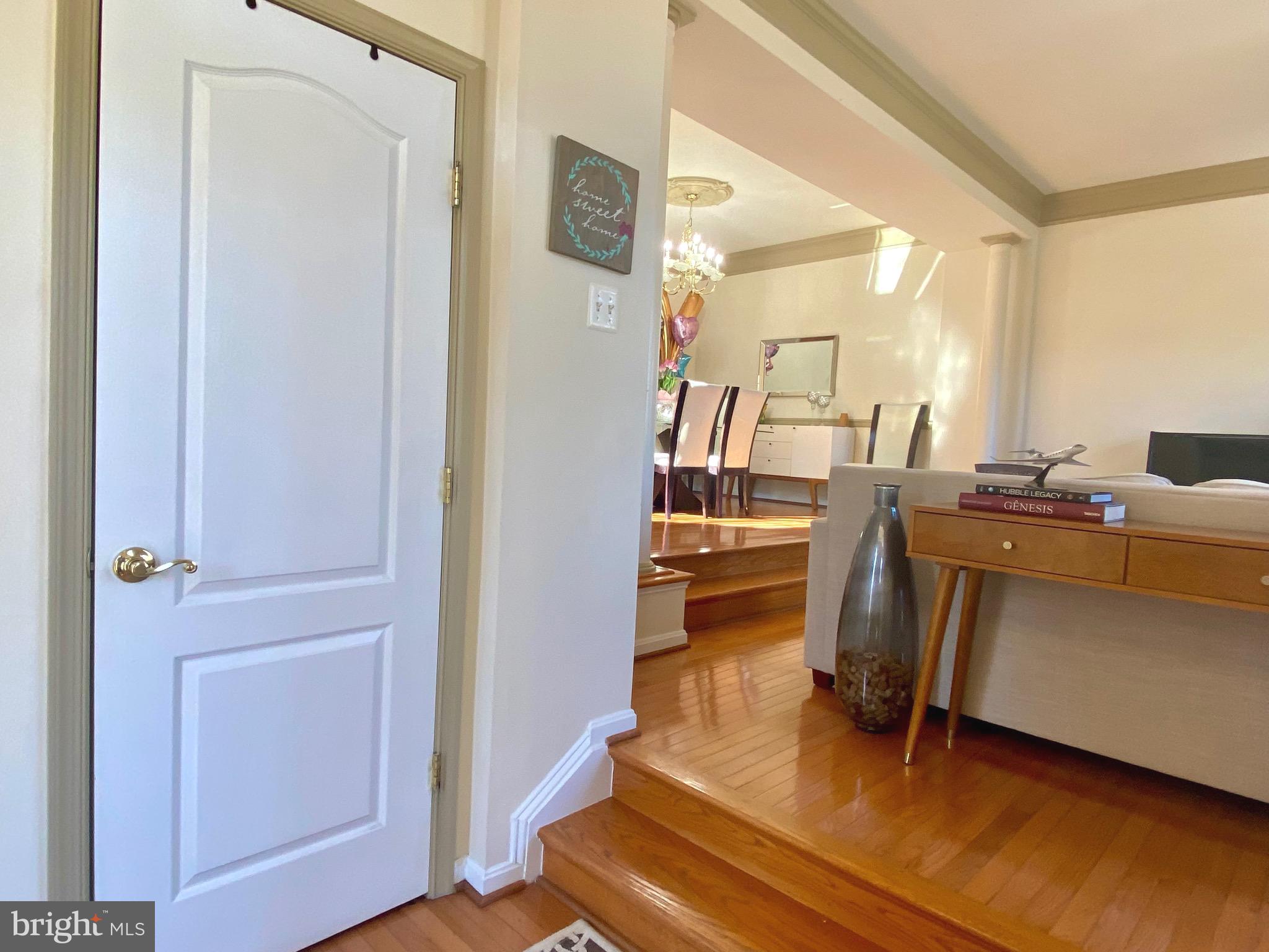 BROADLANDS SOUTH - Residential Lease