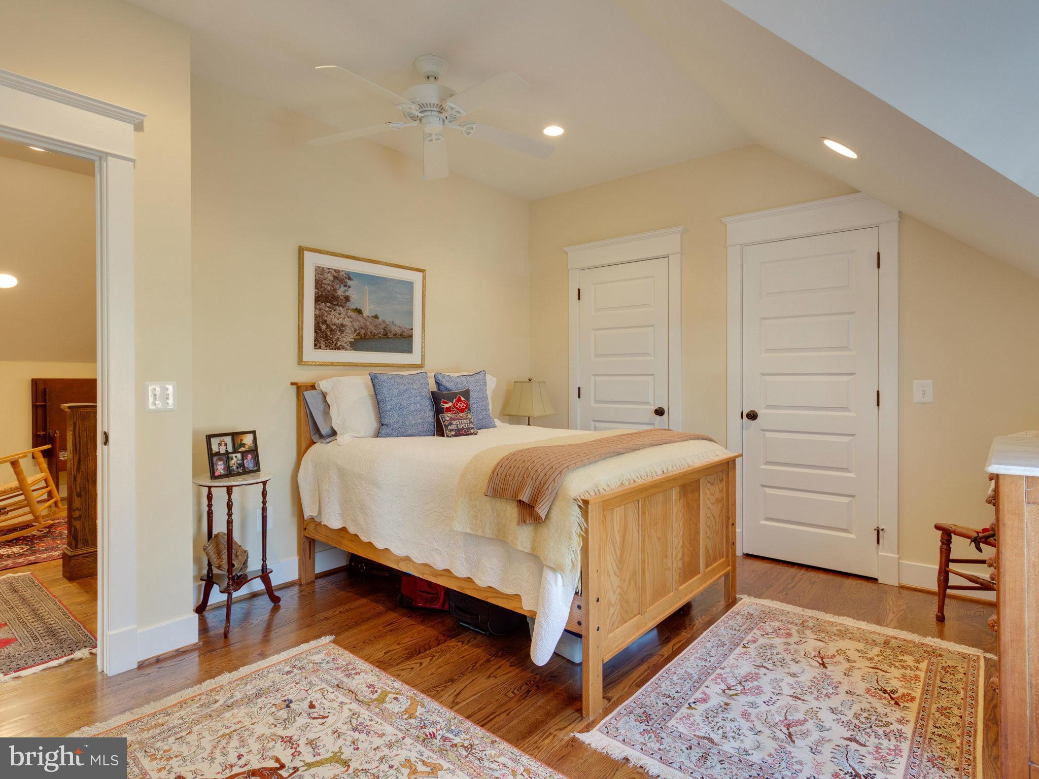 BRENTON - Residential