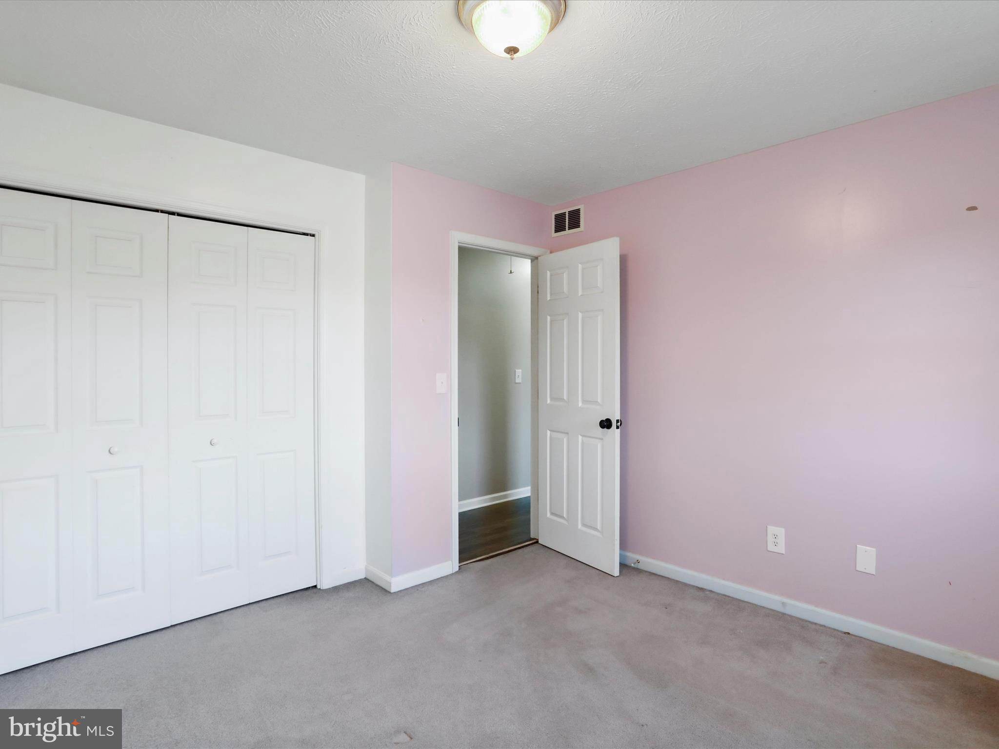 SUMMIT HILLS - Residential