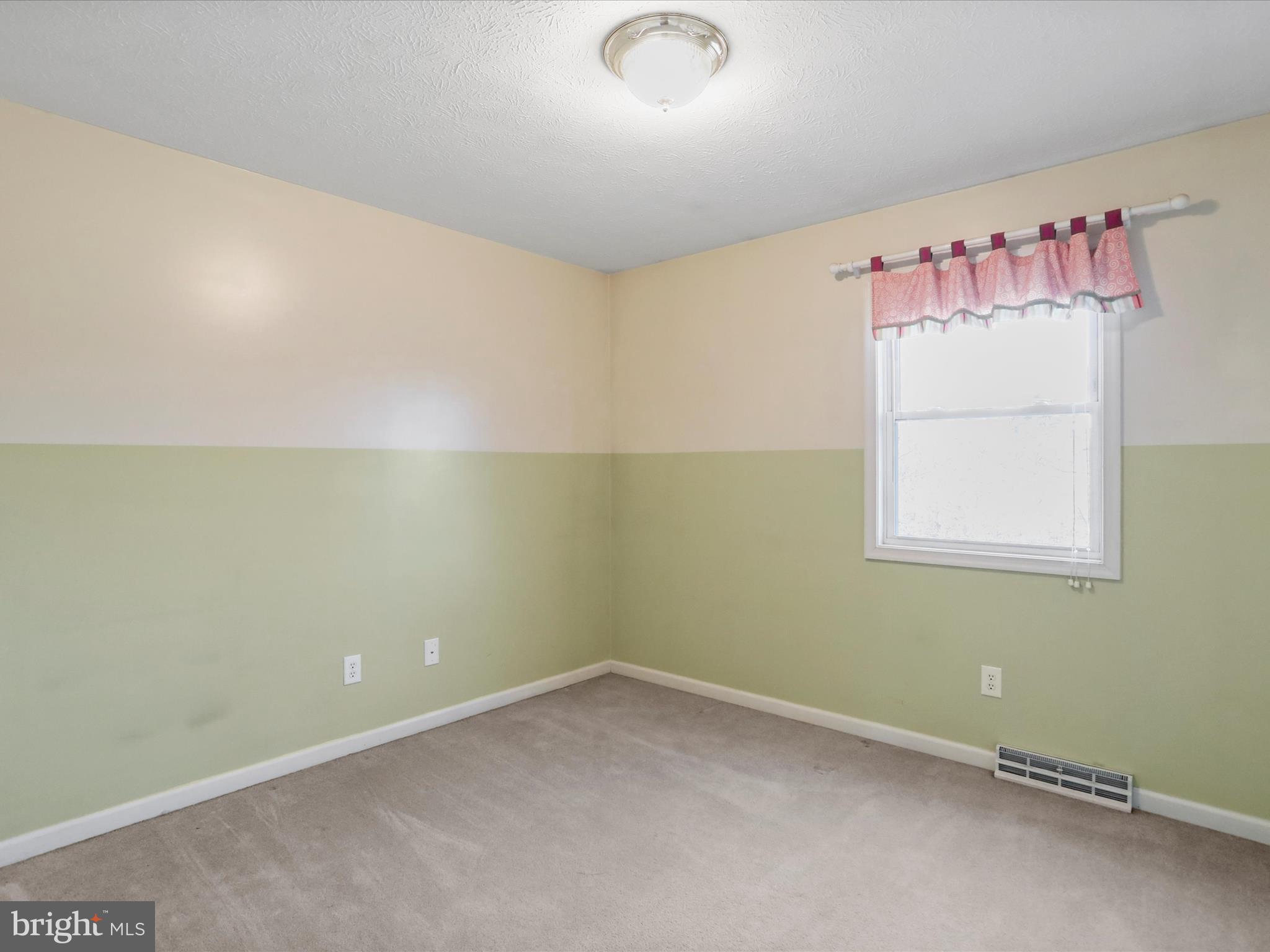 SUMMIT HILLS - Residential