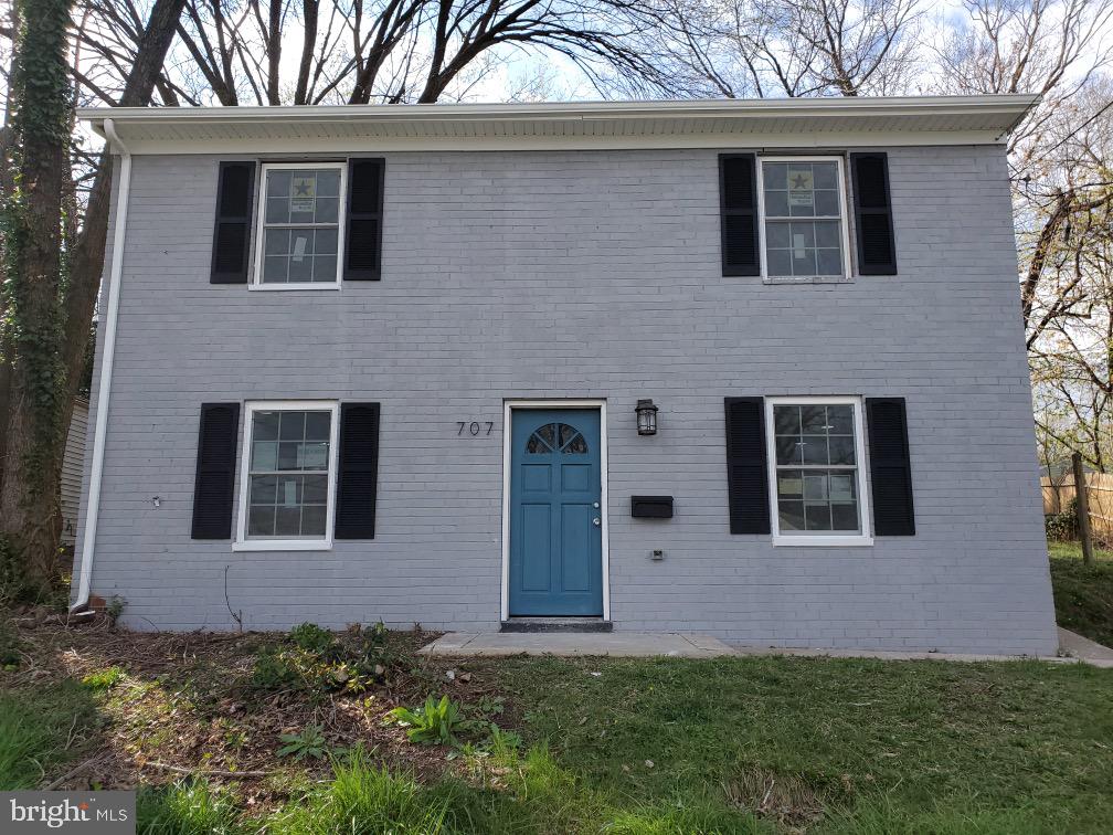 CAPITOL HEIGHTS - Residential