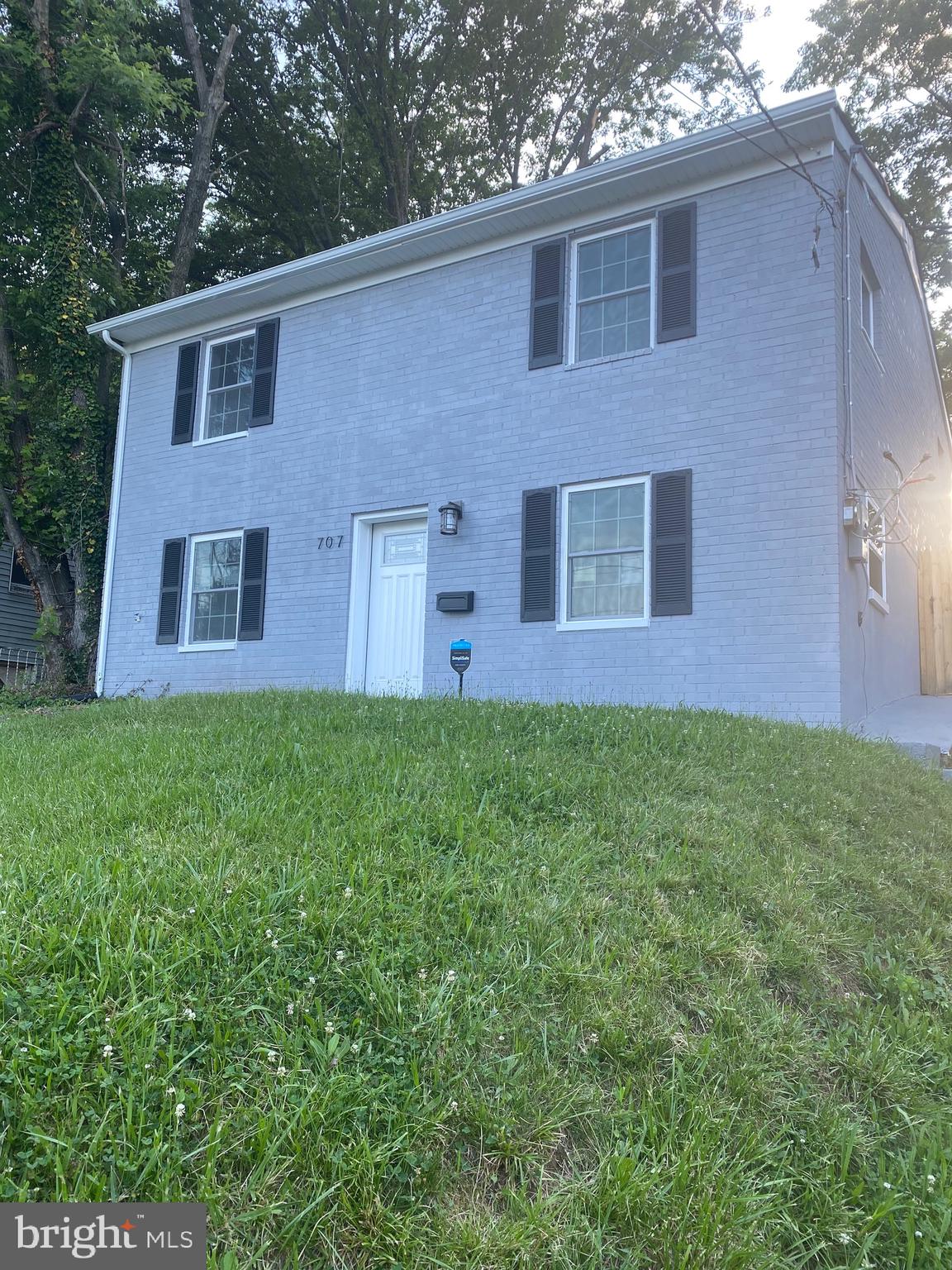 CAPITOL HEIGHTS - Residential