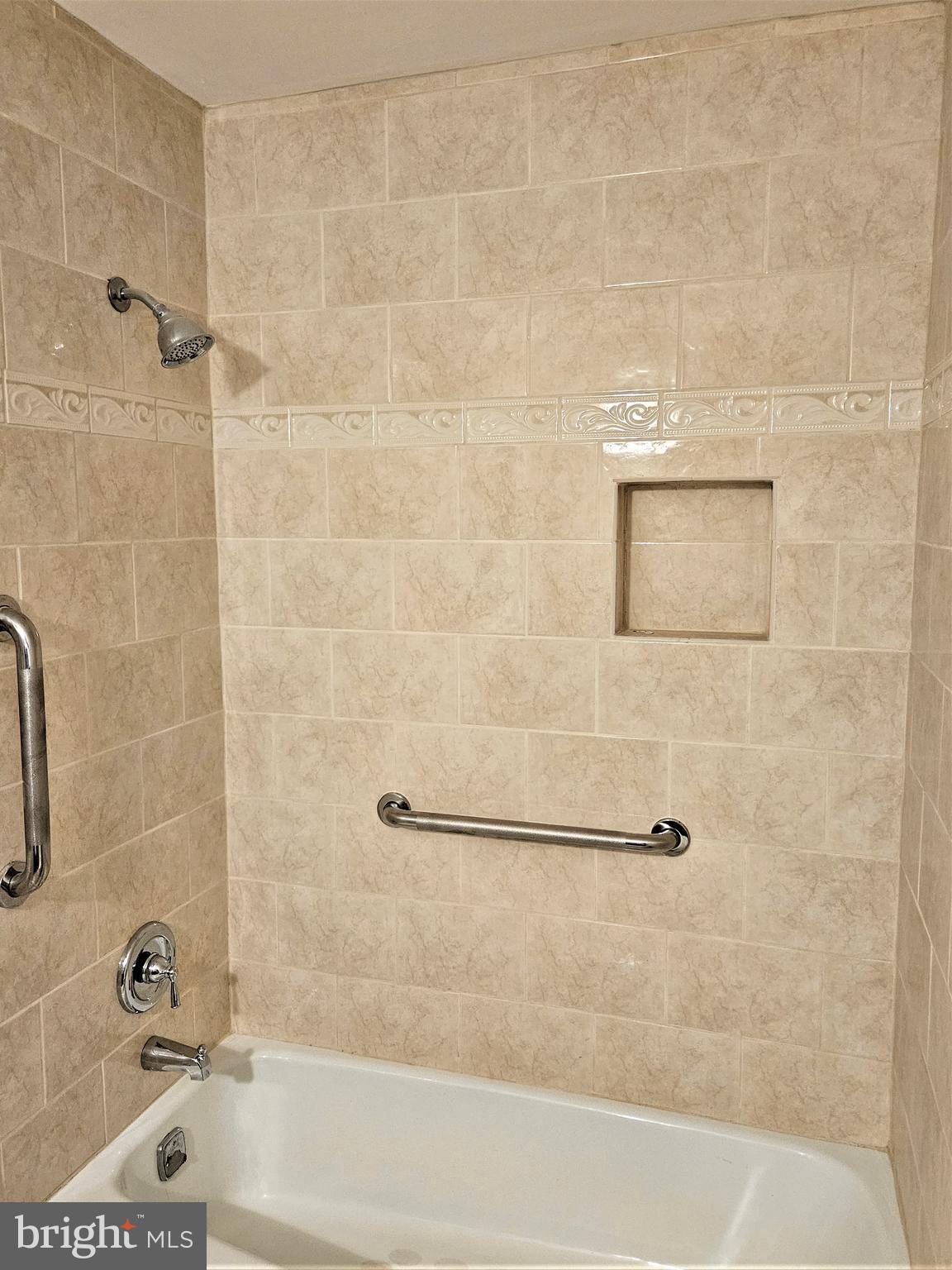 WILLOW WOODS - Residential