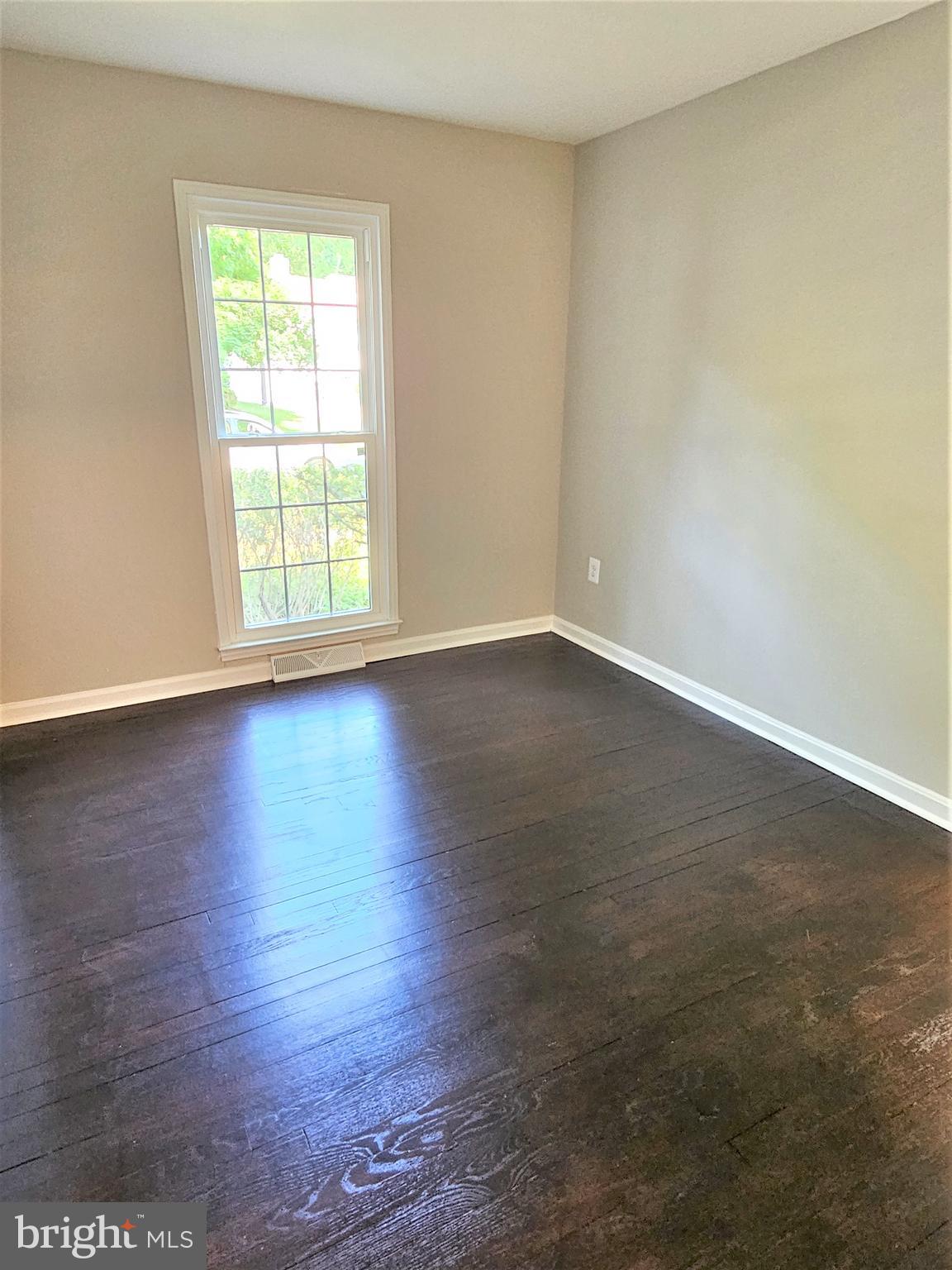 WILLOW WOODS - Residential