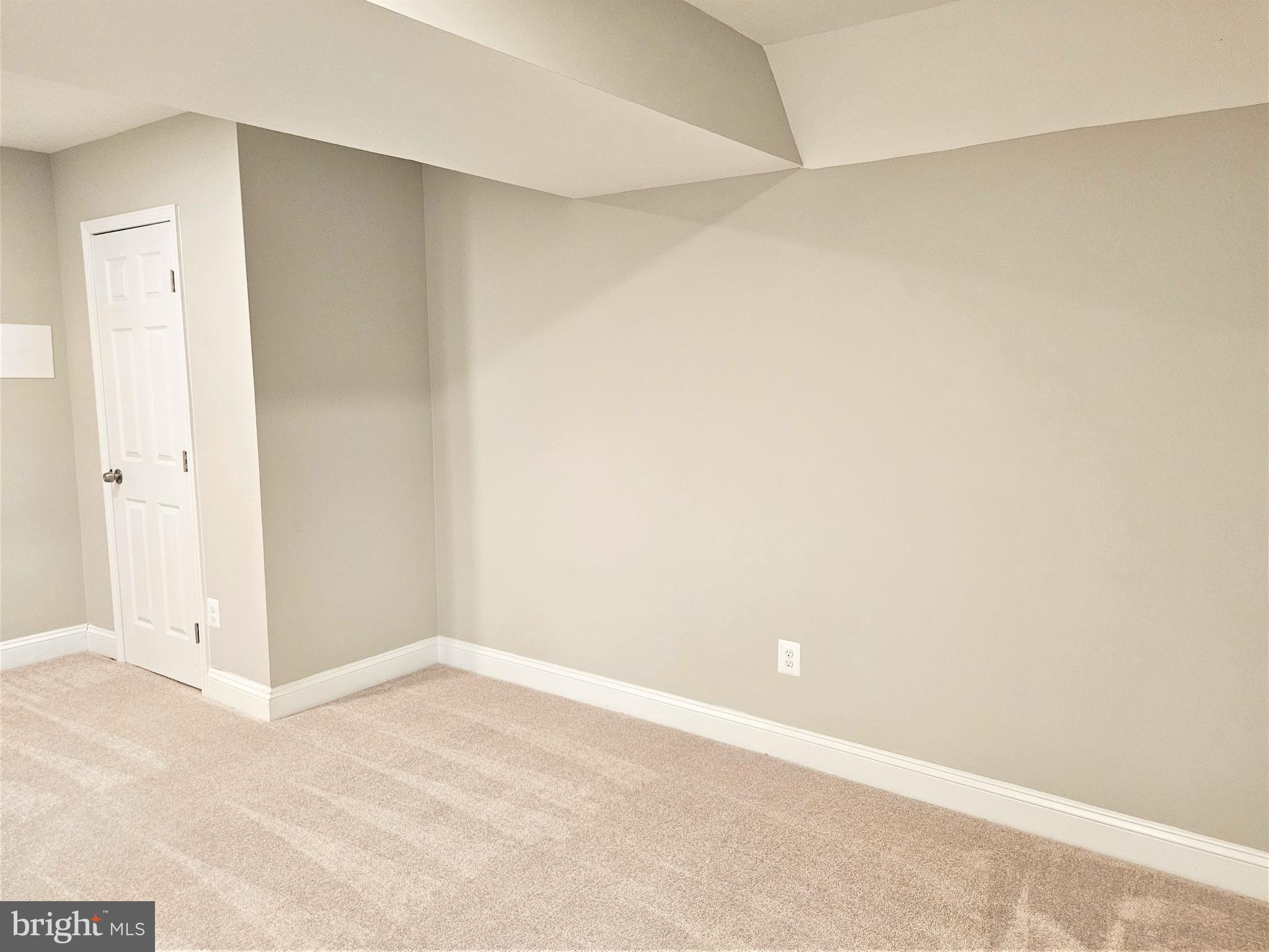 WILLOW WOODS - Residential