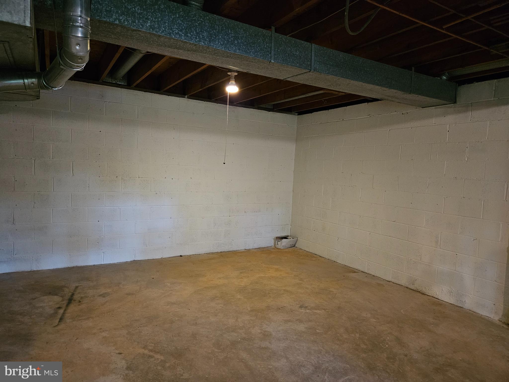 WILLOW WOODS - Residential