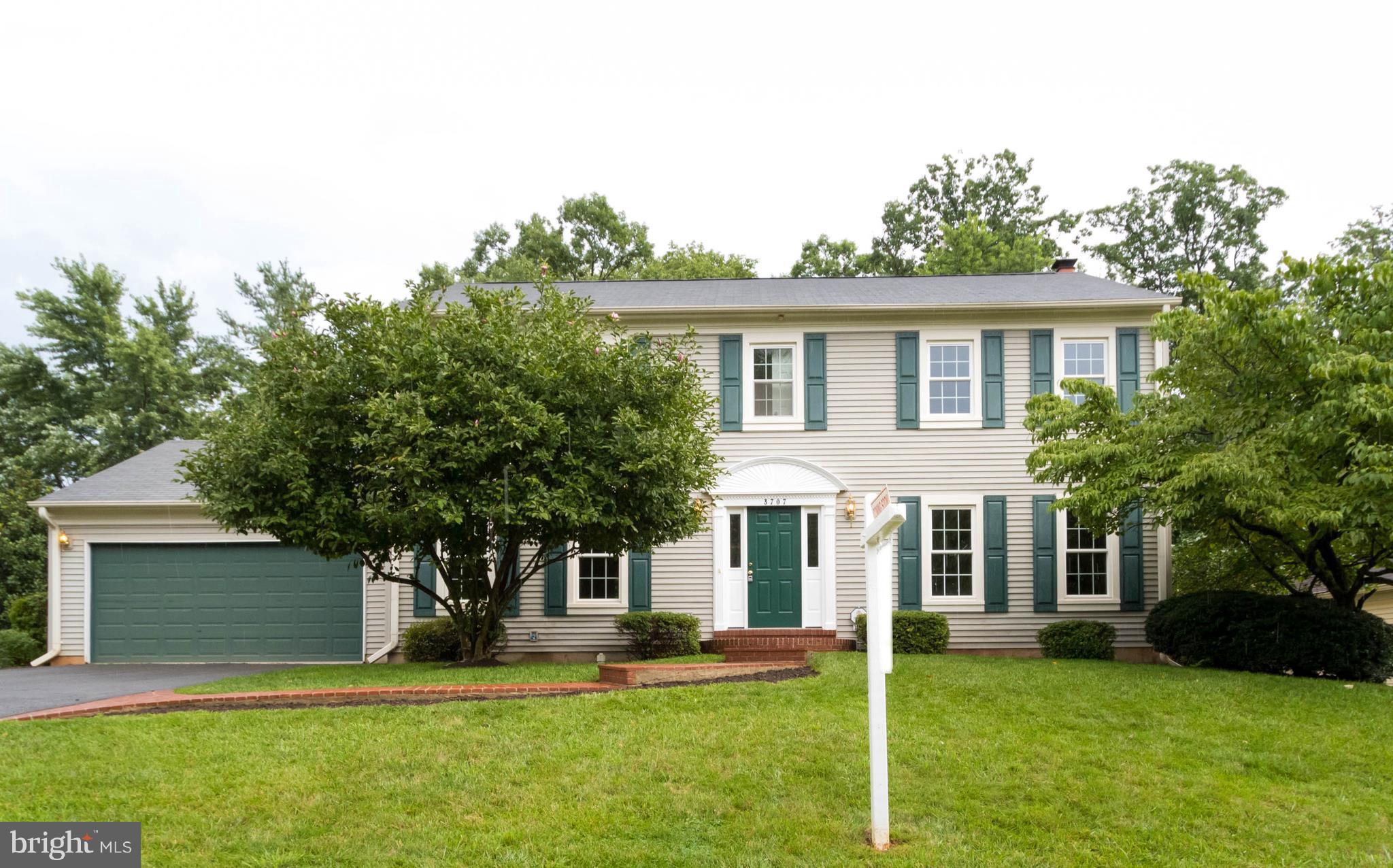 FAIR OAKS ESTATES - Residential