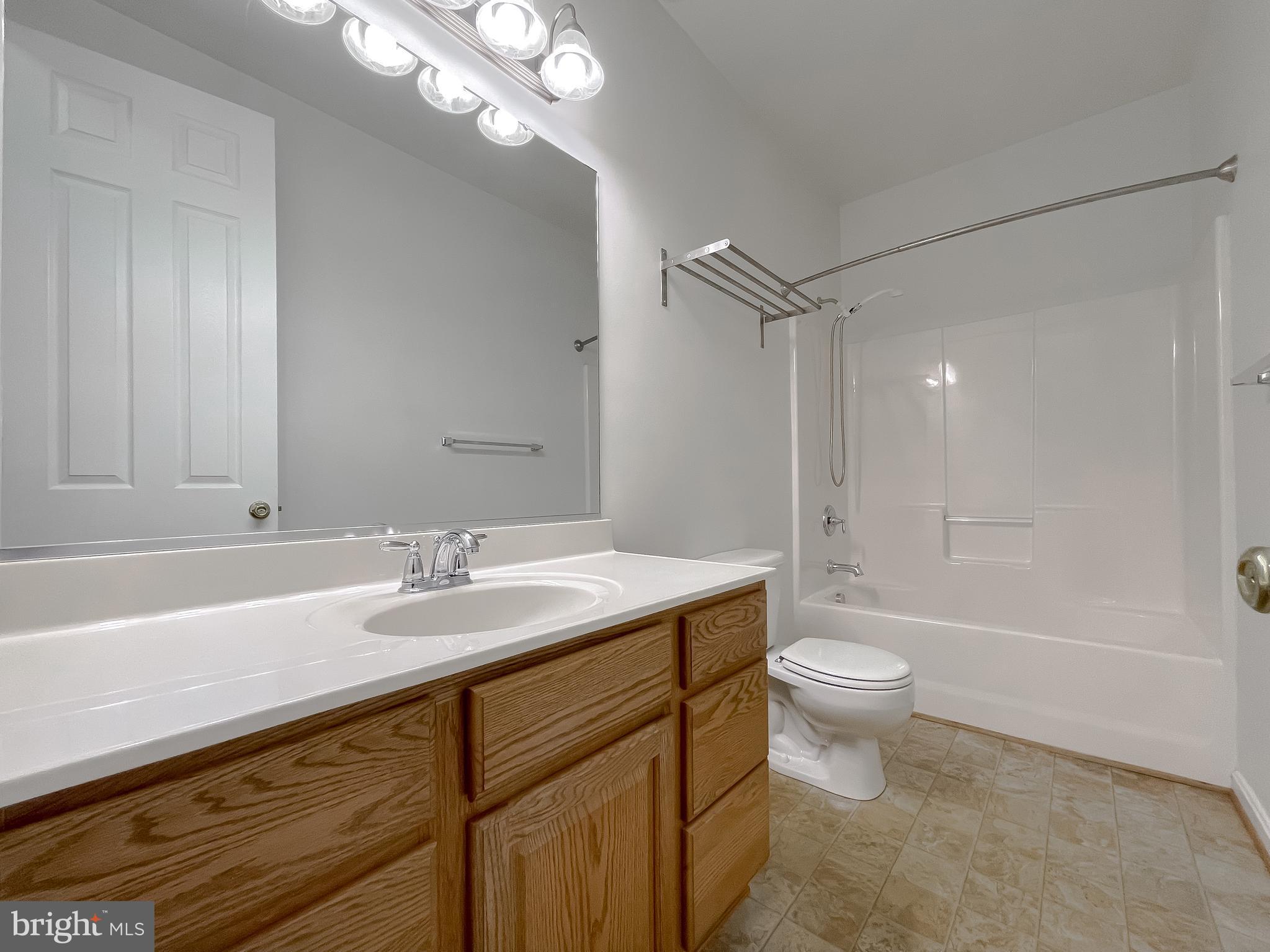 CECIL'S MILL - Residential