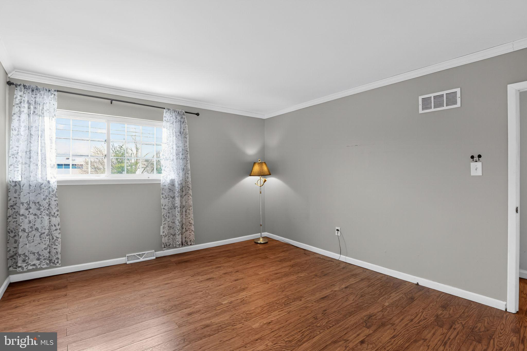 ROUND MEADOW - Residential