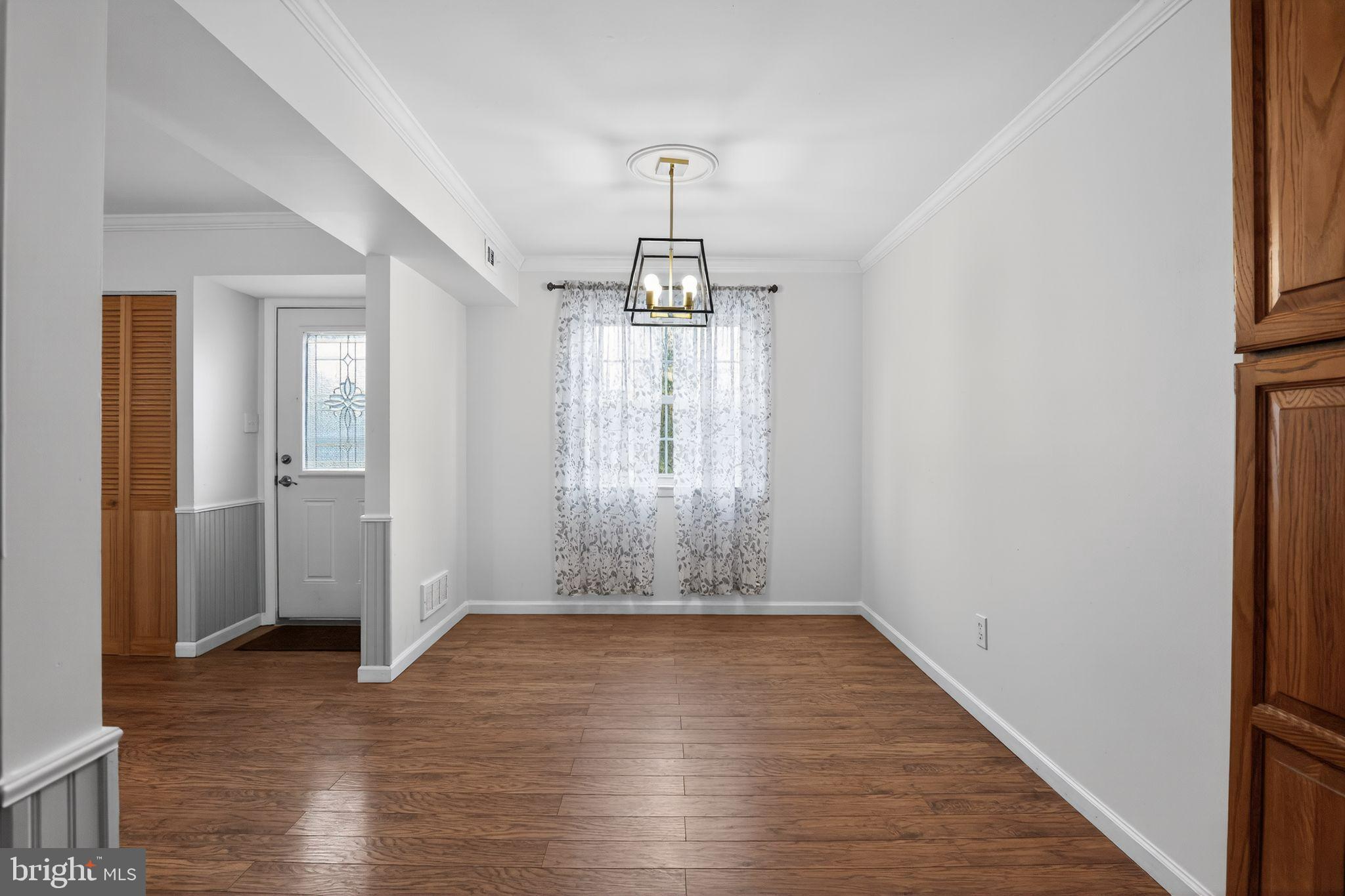 ROUND MEADOW - Residential