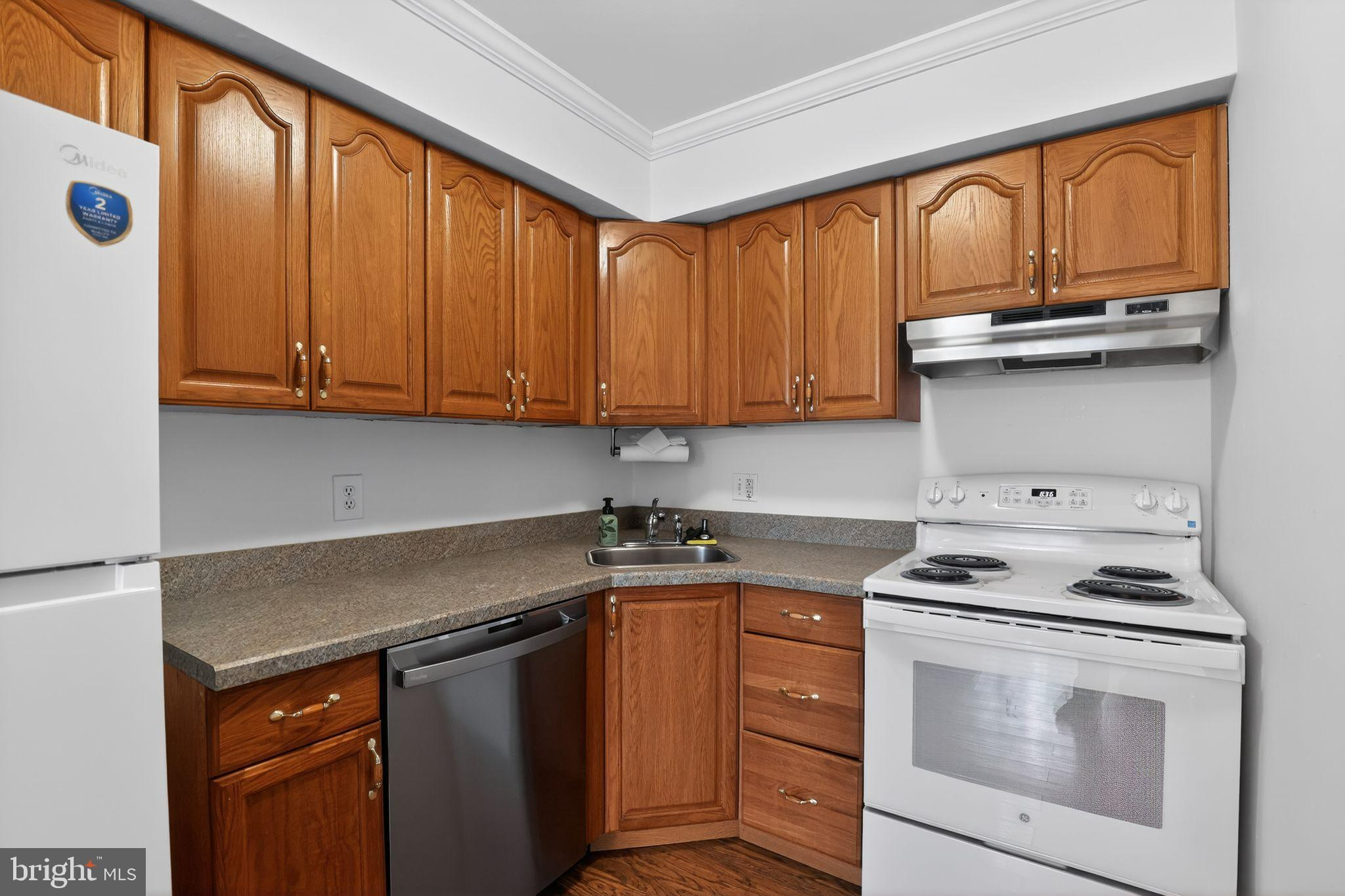 ROUND MEADOW - Residential