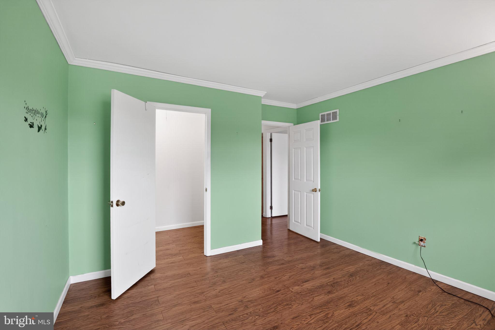 ROUND MEADOW - Residential