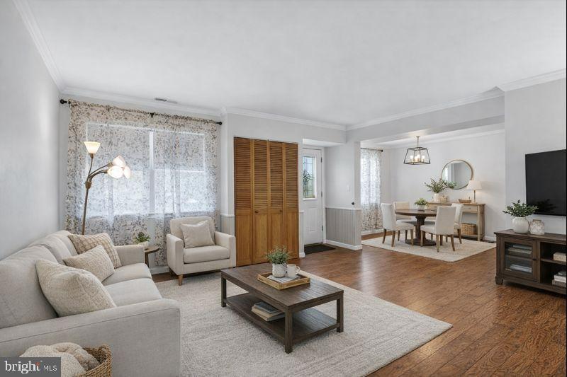 ROUND MEADOW - Residential