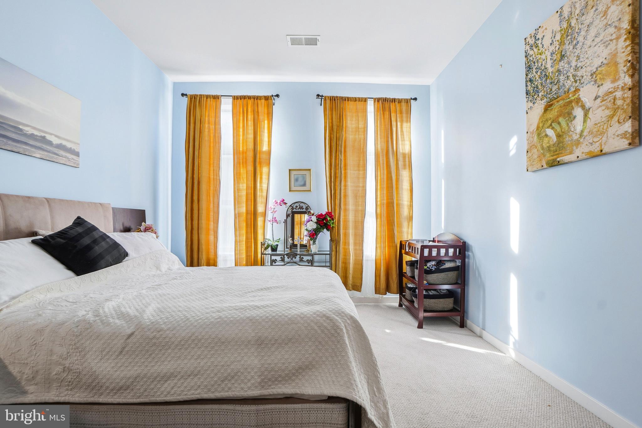 MOUNT VERNON PLACE HISTORIC DISTRICT - Residential