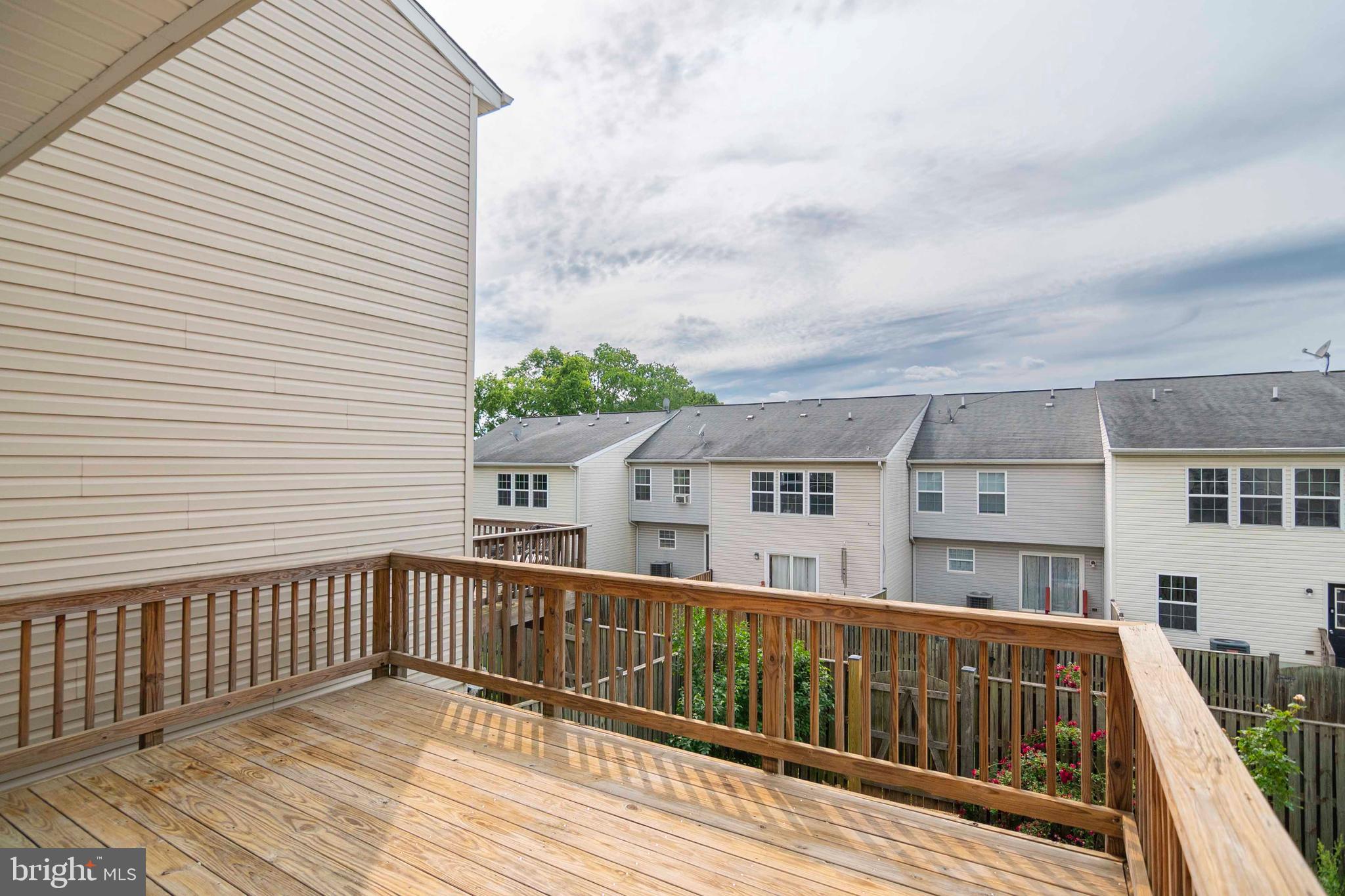 FAIRWAYS WEST - Residential