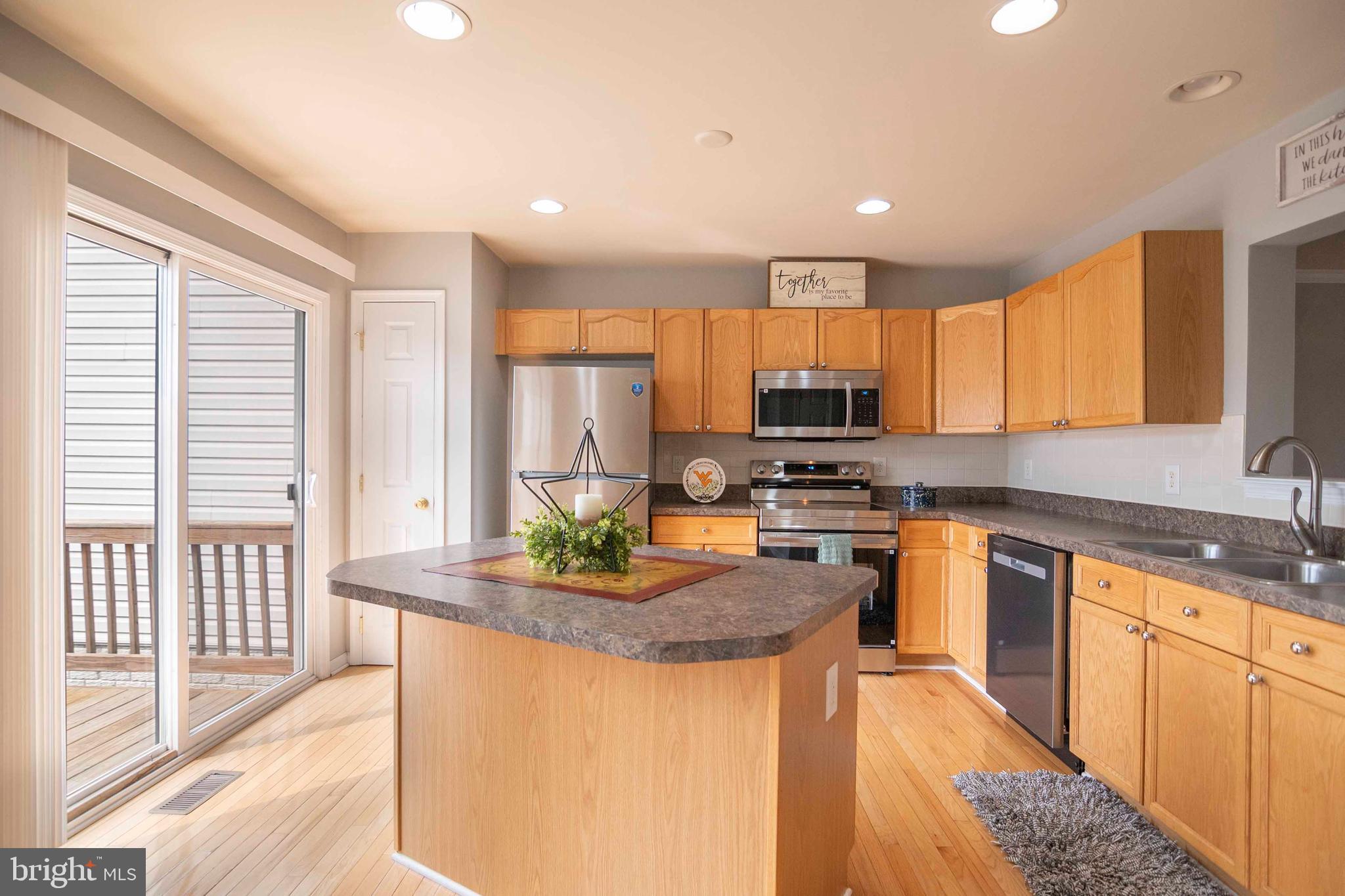 FAIRWAYS WEST - Residential