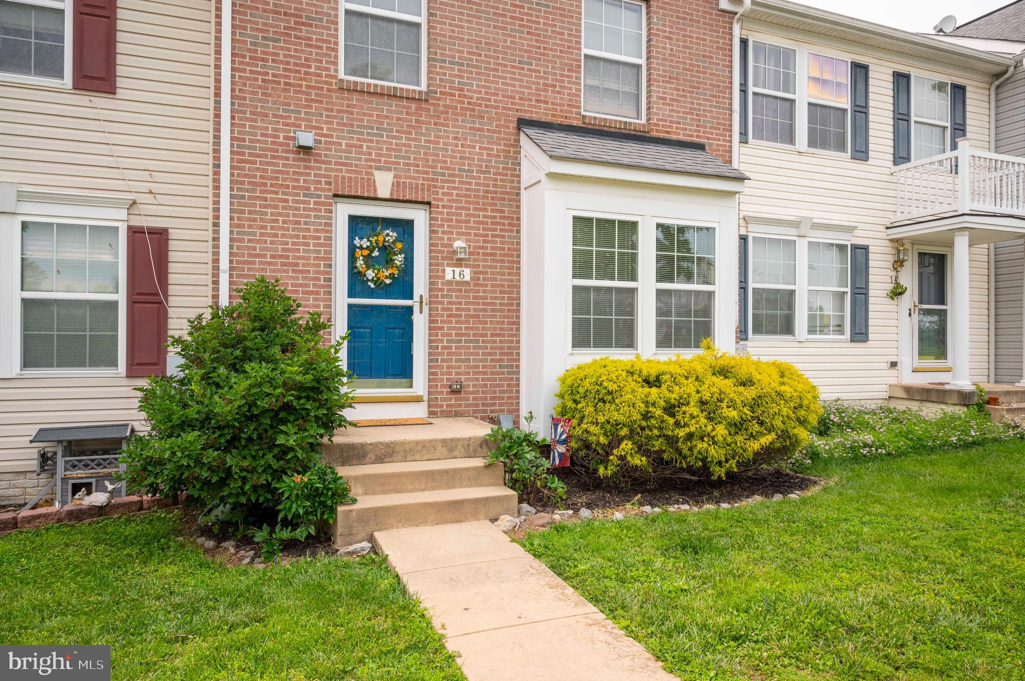 FAIRWAYS WEST - Residential