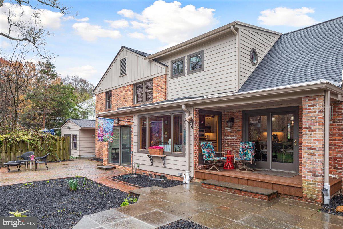 BARCROFT WOODS - Residential