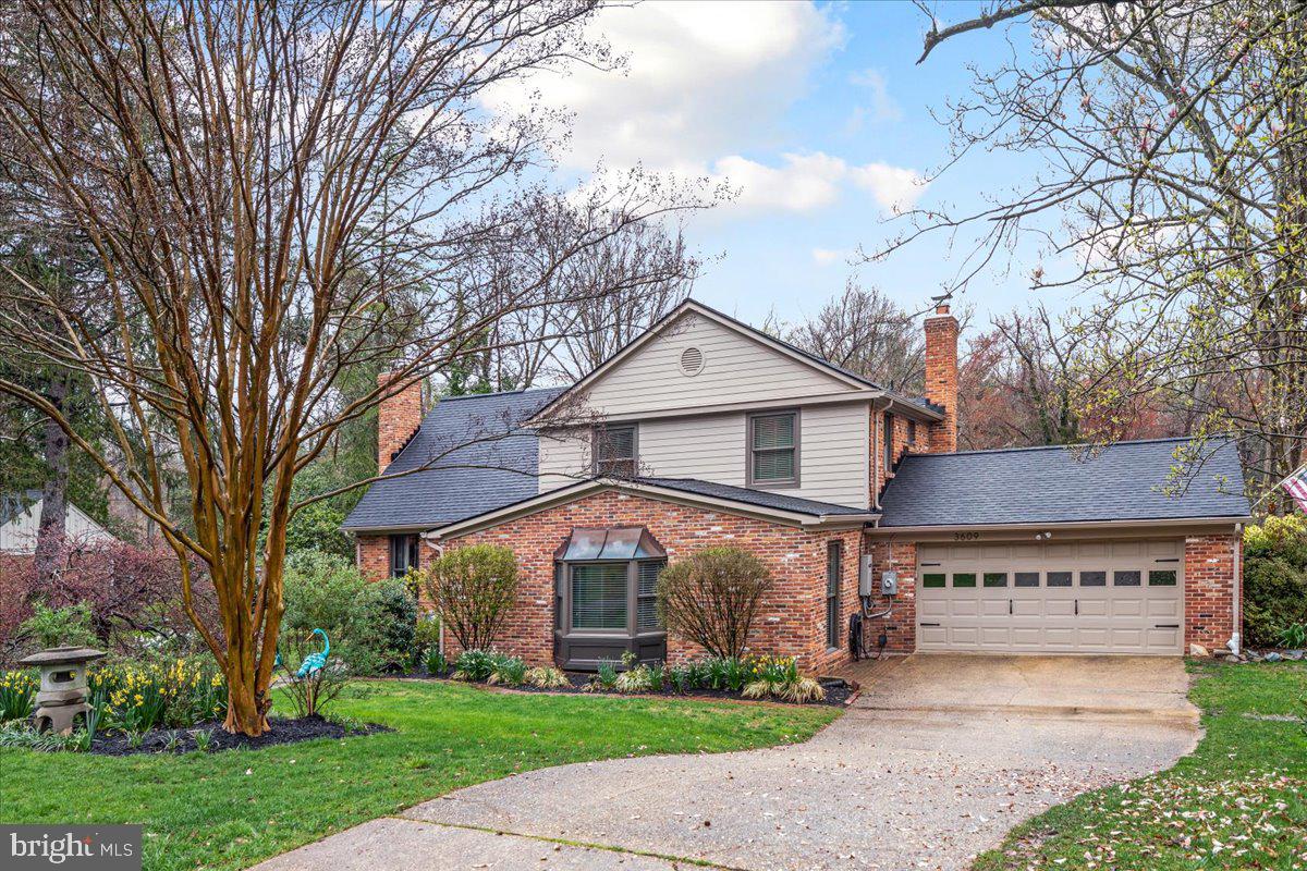 BARCROFT WOODS - Residential