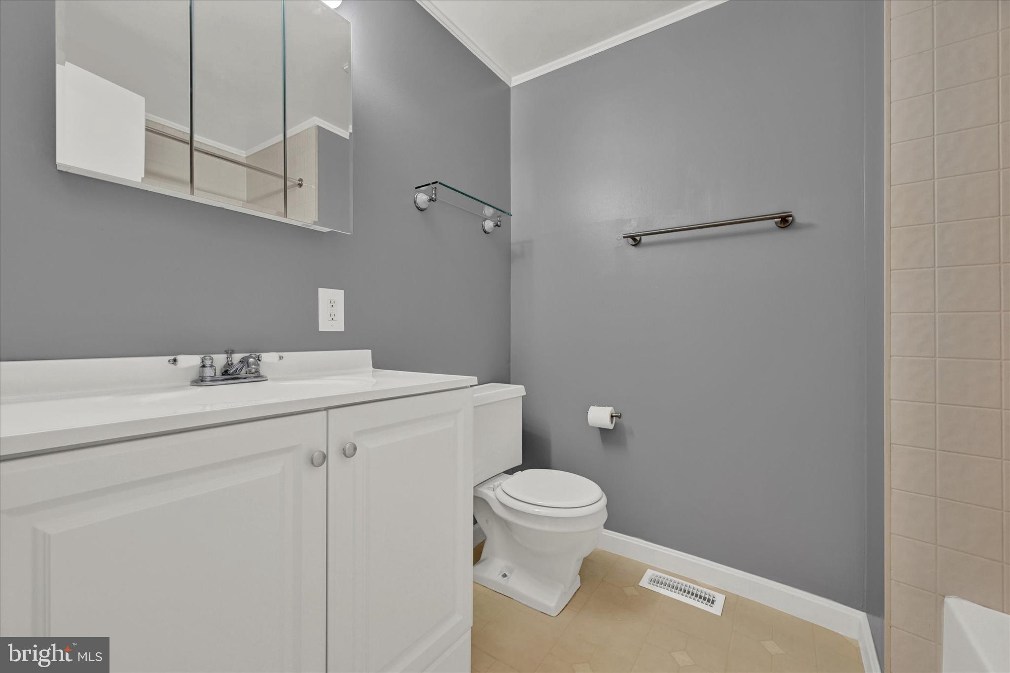 BROOKSHIRE - Residential