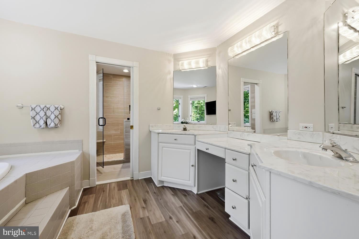 PROSPECT BAY - Residential