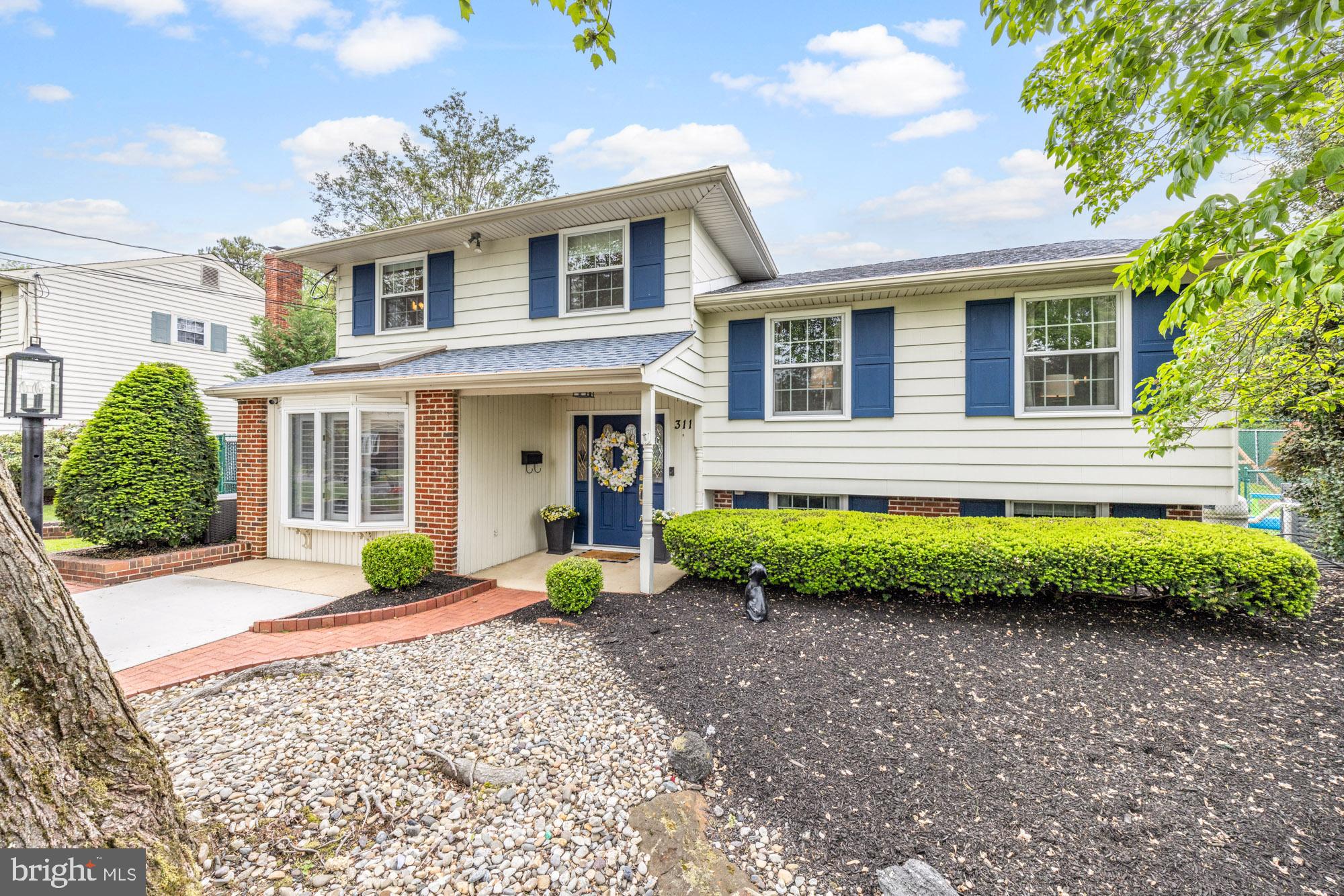 311 PORTSMOUTH ROAD